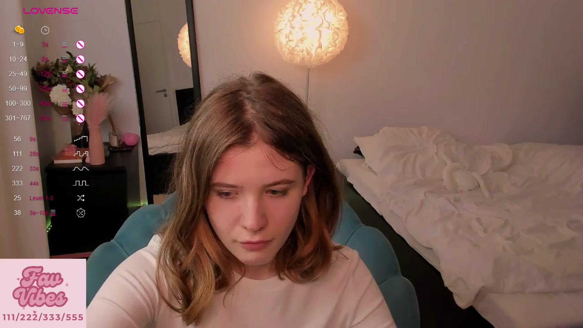 Gallery image thumbnail from EmilyRose1's myfreecams stream on, 04/01/2024, 23:09 image 15 of 20