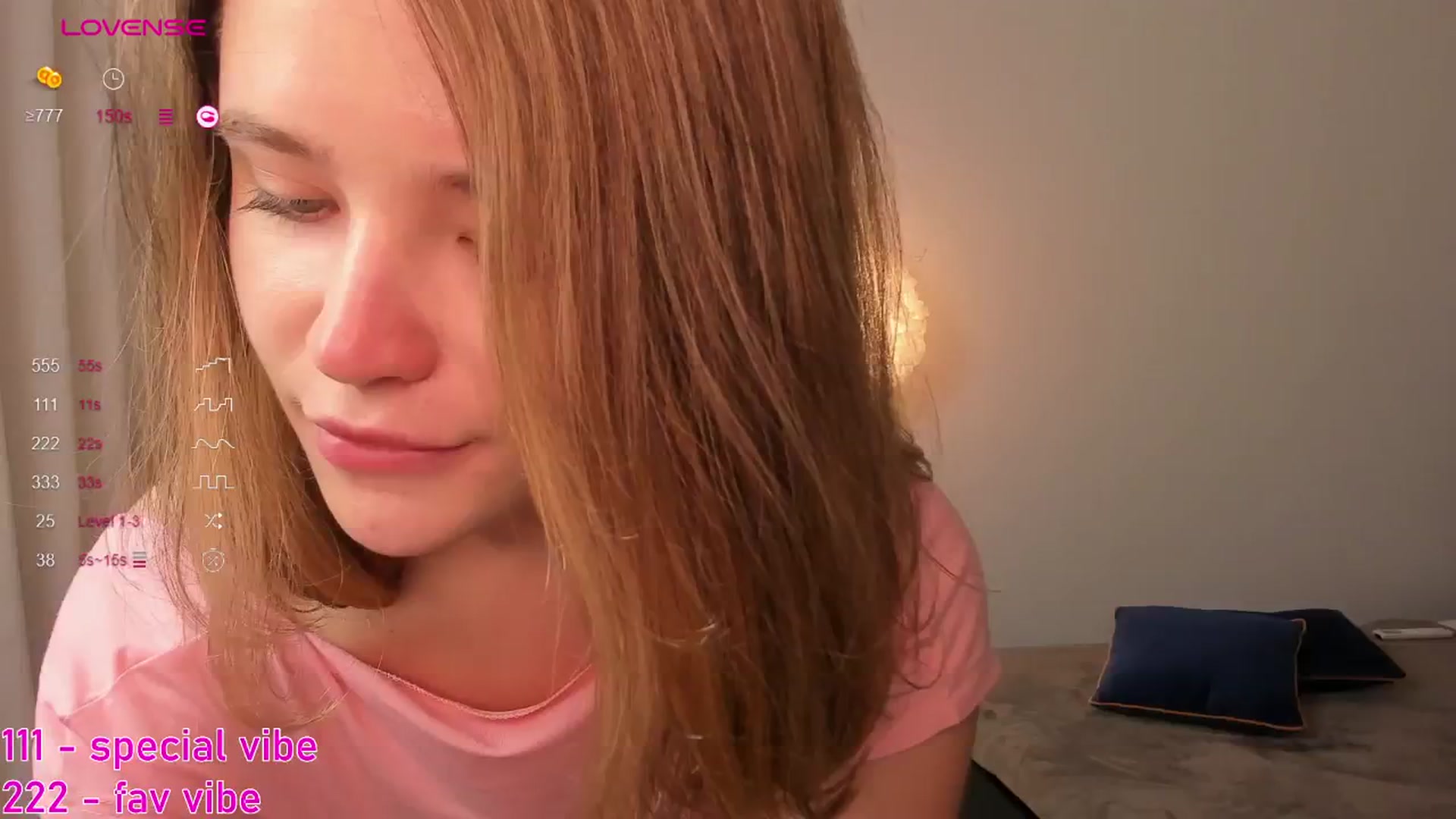 Gallery image thumbnail from EmilyRose1's myfreecams stream on, 04/15/2024, 19:58 image 7 of 20
