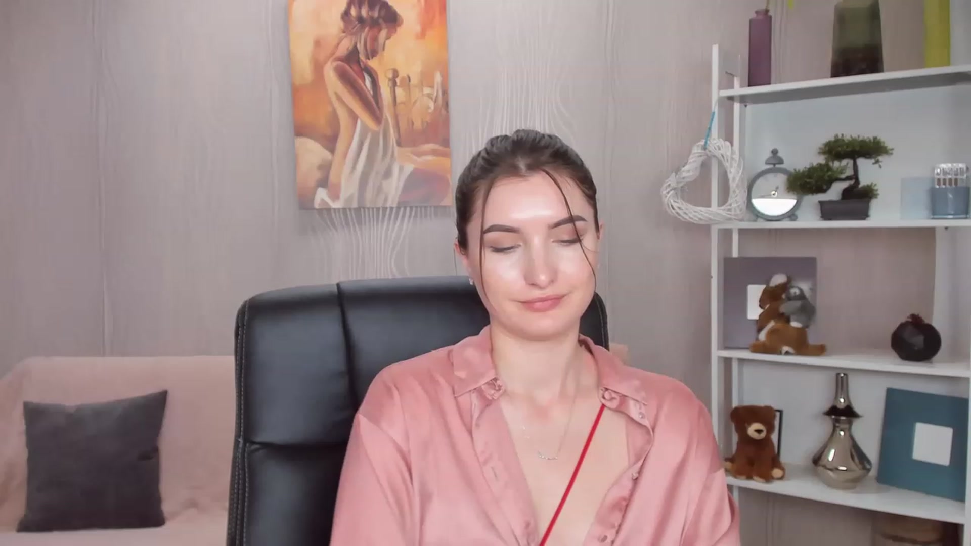 Gallery image thumbnail from EmilyRosier's myfreecams stream on, 11/24/2022, 15:02 image 20 of 20