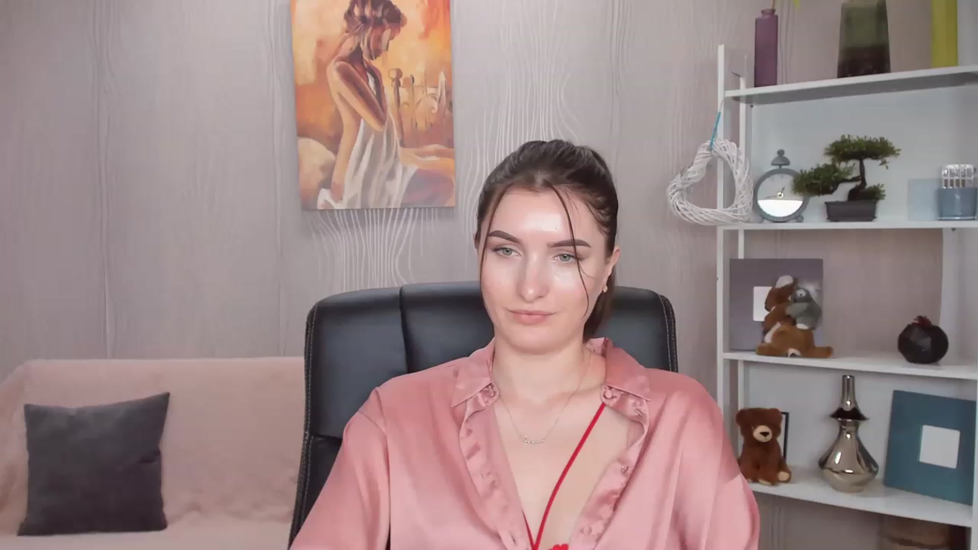 Gallery image thumbnail from EmilyRosier's myfreecams stream on, 11/24/2022, 15:02 image 14 of 20