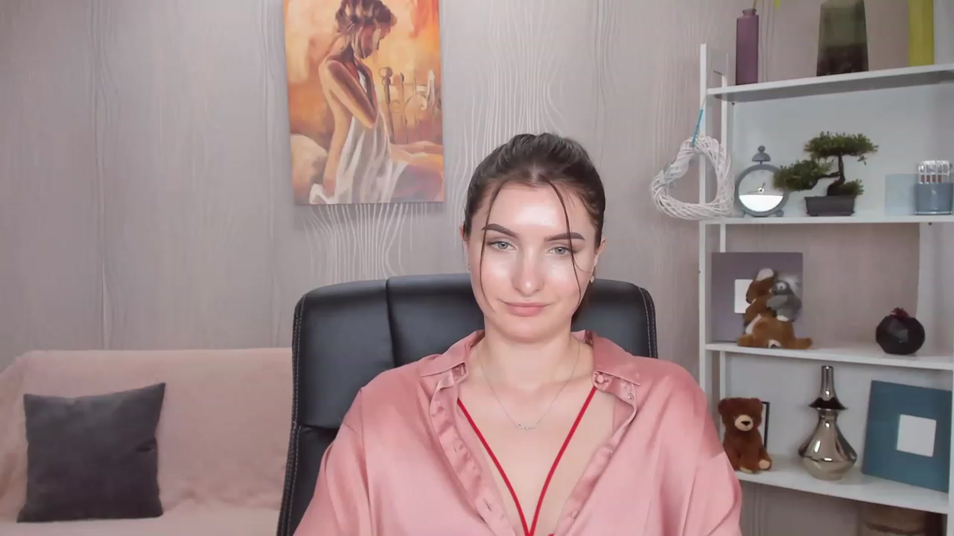 Gallery image thumbnail from EmilyRosier's myfreecams stream on, 11/24/2022, 15:02 image 5 of 20