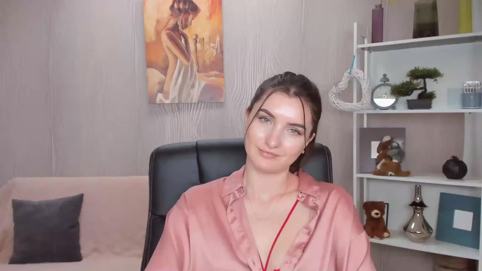 Gallery image thumbnail from EmilyRosier's myfreecams stream on, 11/24/2022, 15:02 image 10 of 20