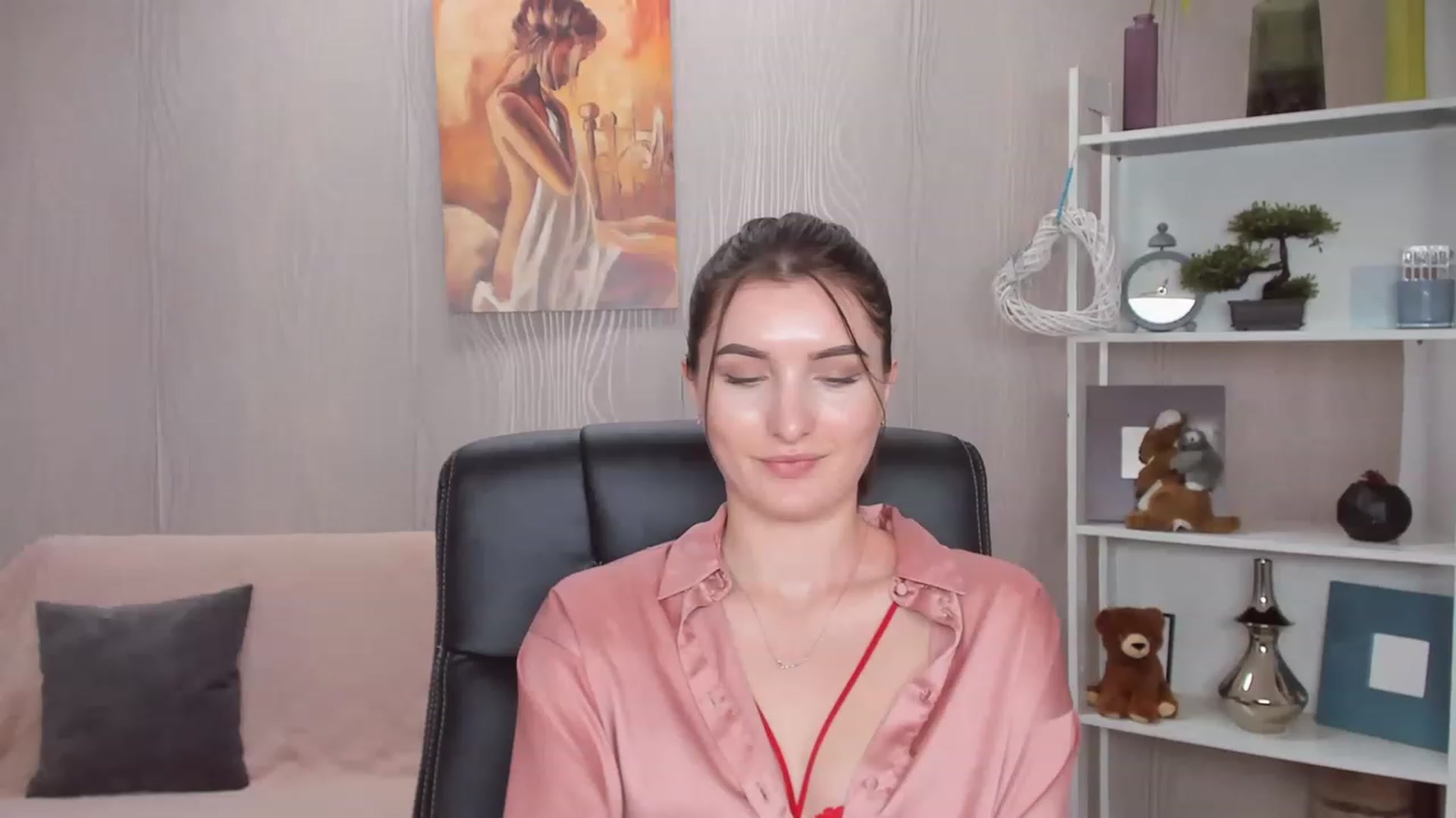 Gallery image thumbnail from EmilyRosier's myfreecams stream on, 11/24/2022, 15:02 image 8 of 20