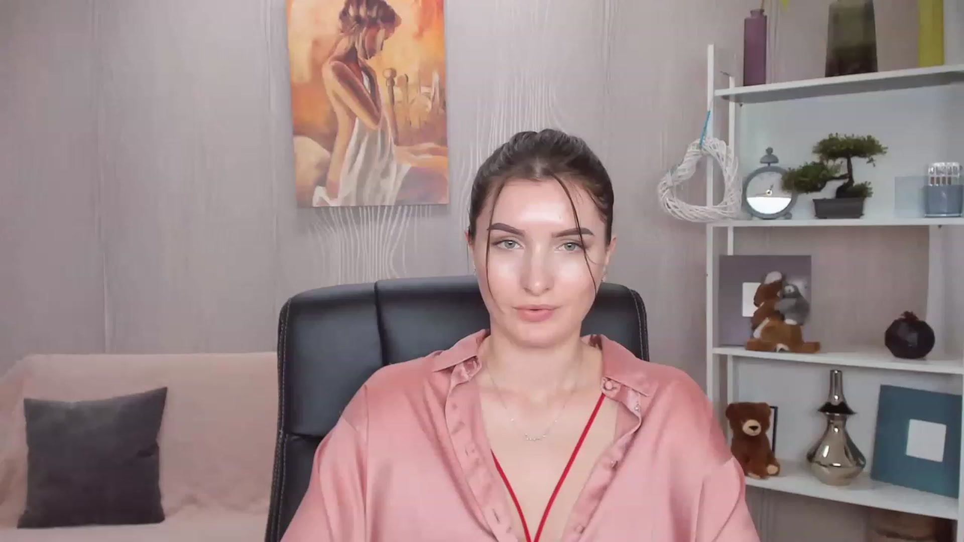 Gallery image thumbnail from EmilyRosier's myfreecams stream on, 11/24/2022, 15:02 image 1 of 20