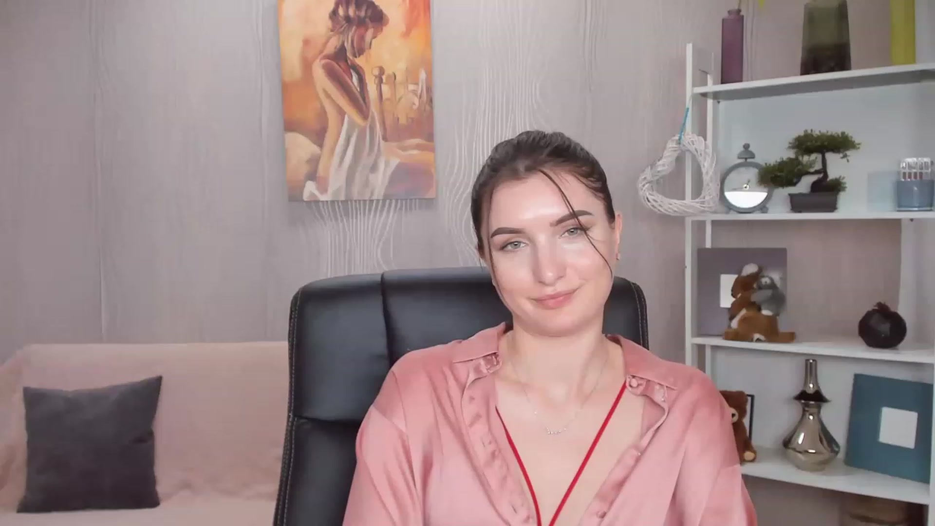 Gallery image thumbnail from EmilyRosier's myfreecams stream on, 11/24/2022, 15:02 image 4 of 20