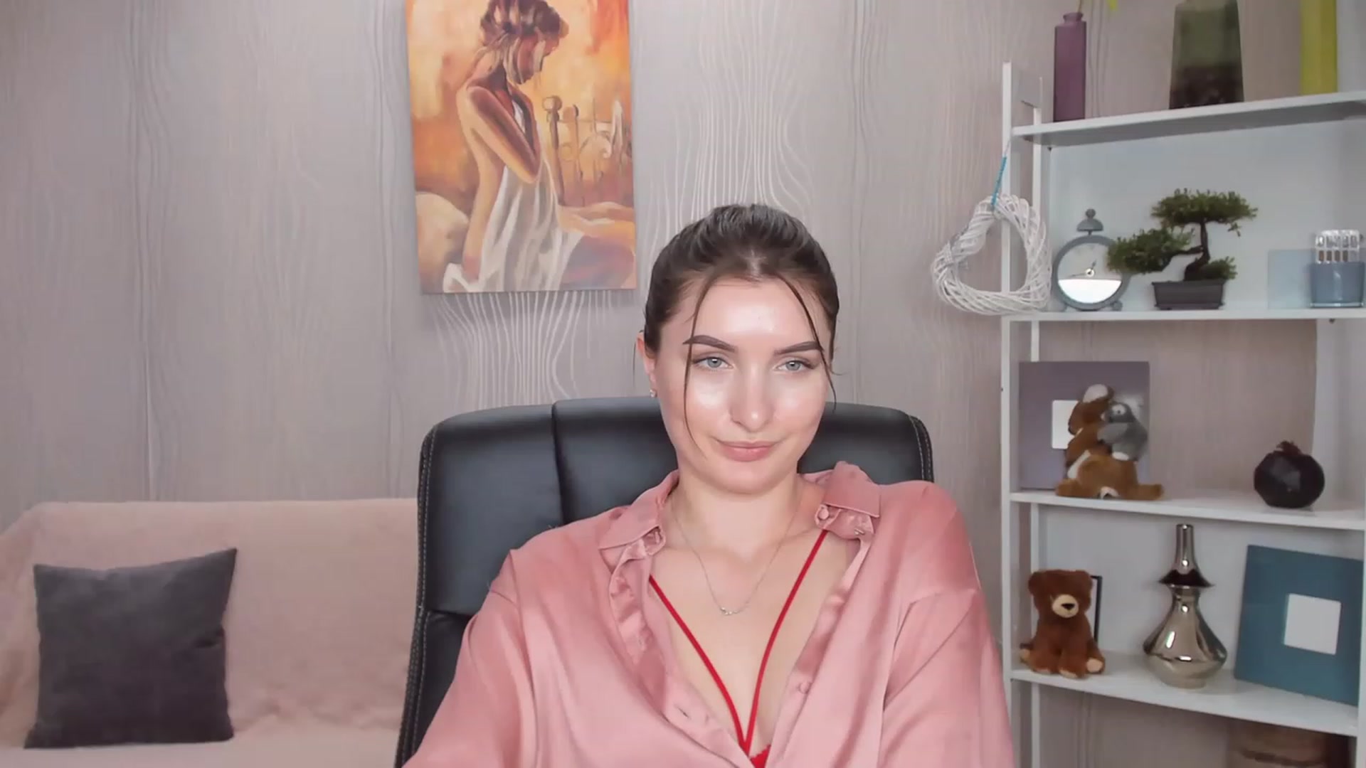 Gallery image thumbnail from EmilyRosier's myfreecams stream on, 11/24/2022, 15:02 image 7 of 20
