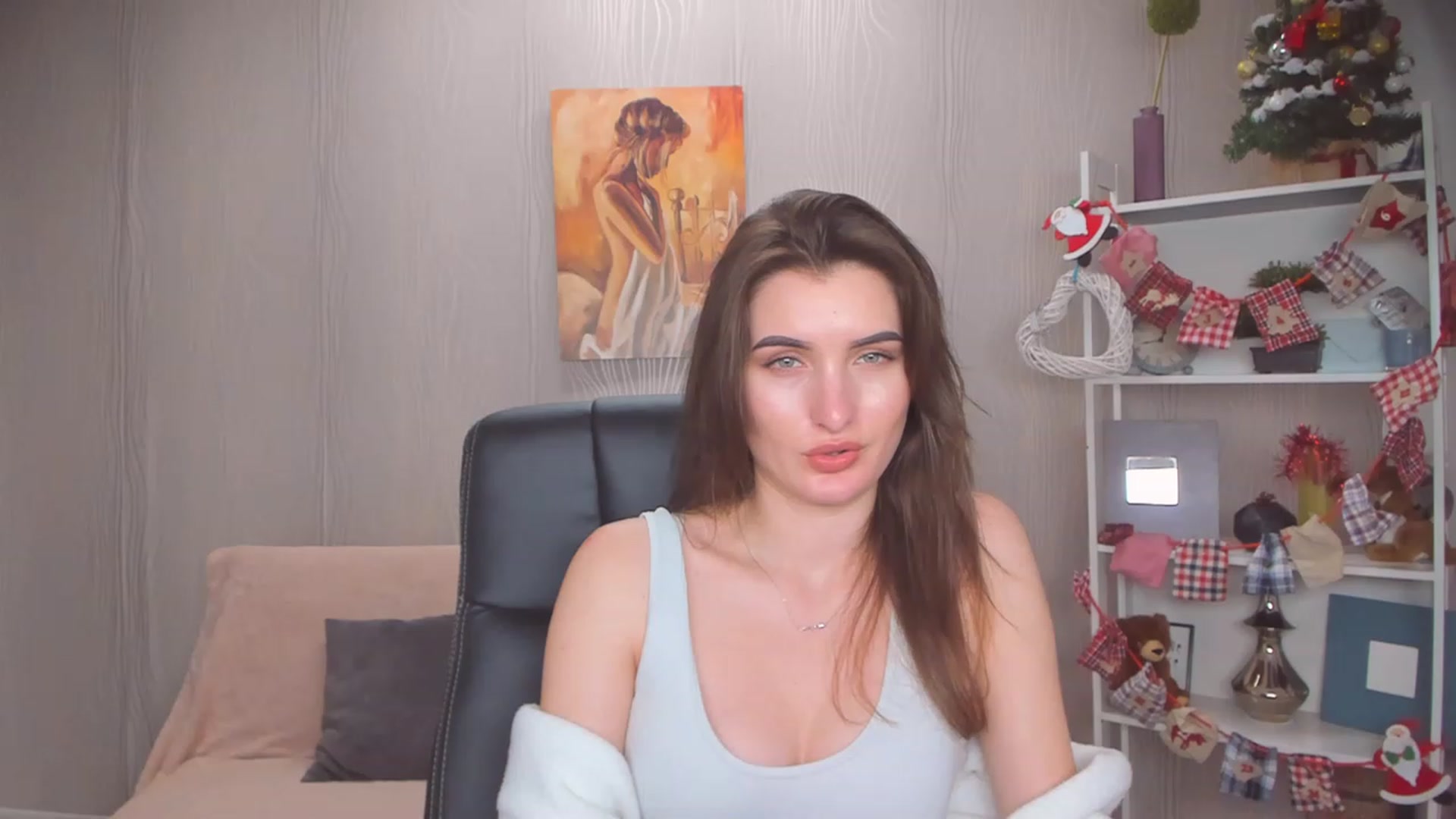 Gallery image thumbnail from EmilyRosier's myfreecams stream on, 12/12/2022, 13:40 image 20 of 20