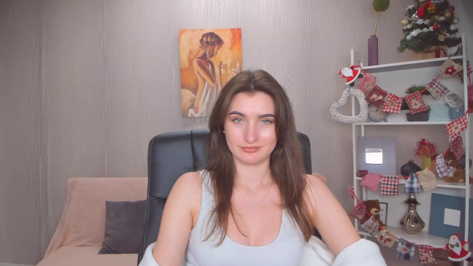 Gallery image thumbnail from EmilyRosier's myfreecams stream on, 12/12/2022, 13:40 image 6 of 20