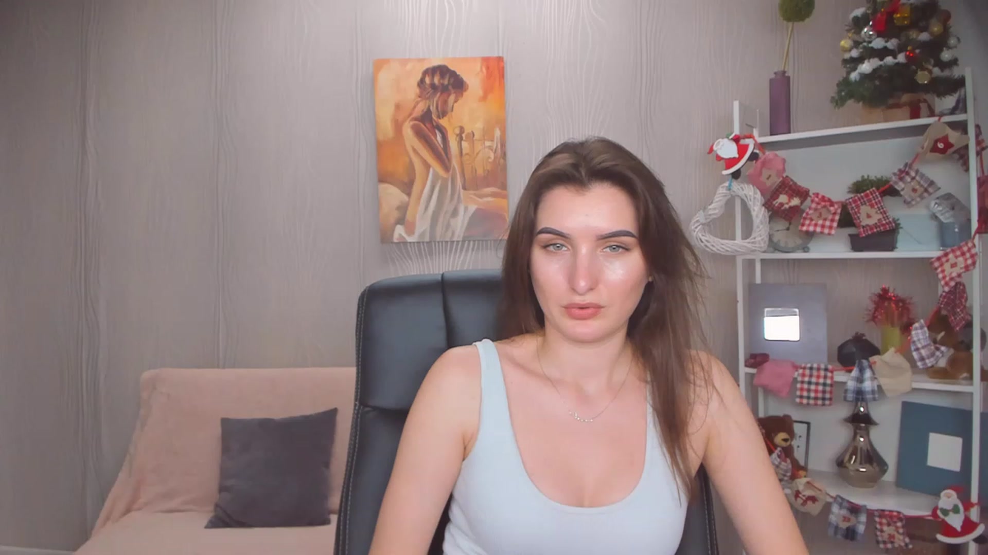 Gallery image thumbnail from EmilyRosier's myfreecams stream on, 12/12/2022, 15:47 image 9 of 20