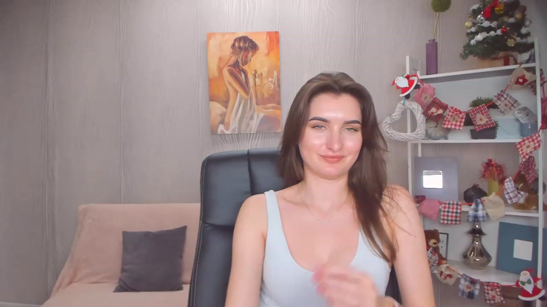 Gallery image thumbnail from EmilyRosier's myfreecams stream on, 12/12/2022, 15:47 image 10 of 20