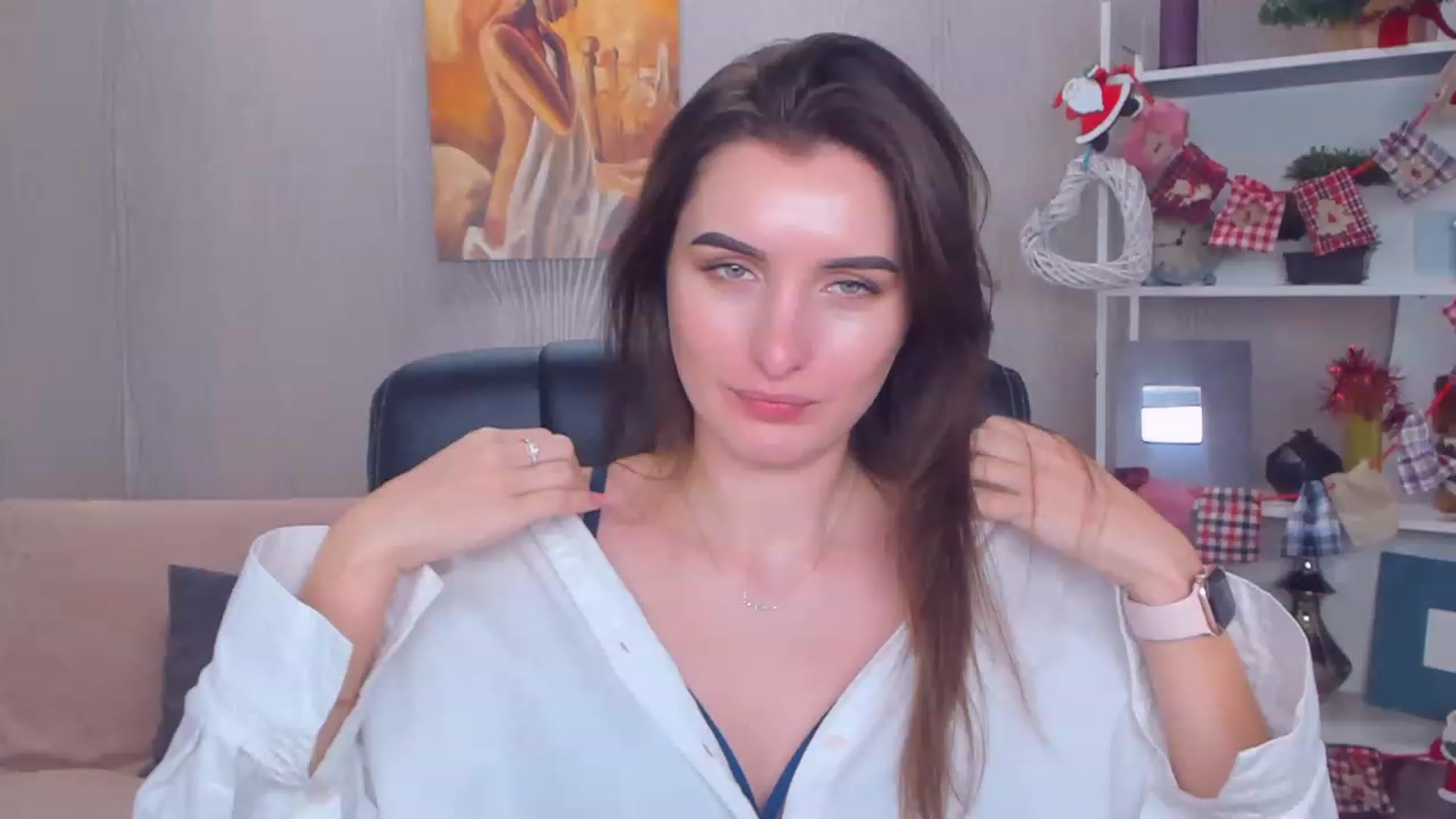 Gallery image thumbnail from EmilyRosier's myfreecams stream on, 12/19/2022, 13:08 image 6 of 20