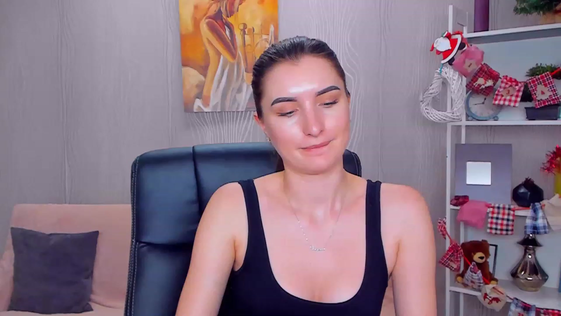 Gallery image thumbnail from EmilyRosier's myfreecams stream on, 12/23/2022, 15:05 image 20 of 20