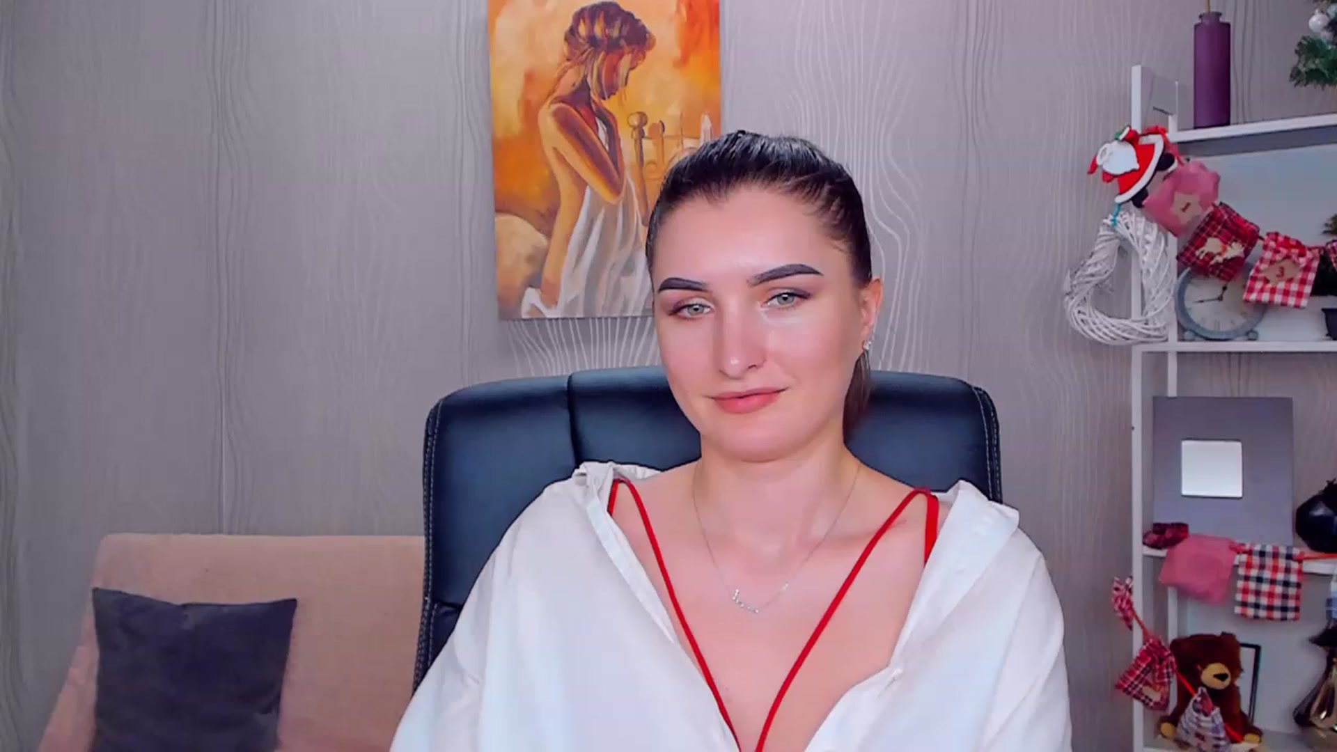 Gallery image thumbnail from EmilyRosier's myfreecams stream on, 12/27/2022, 15:07 image 2 of 20