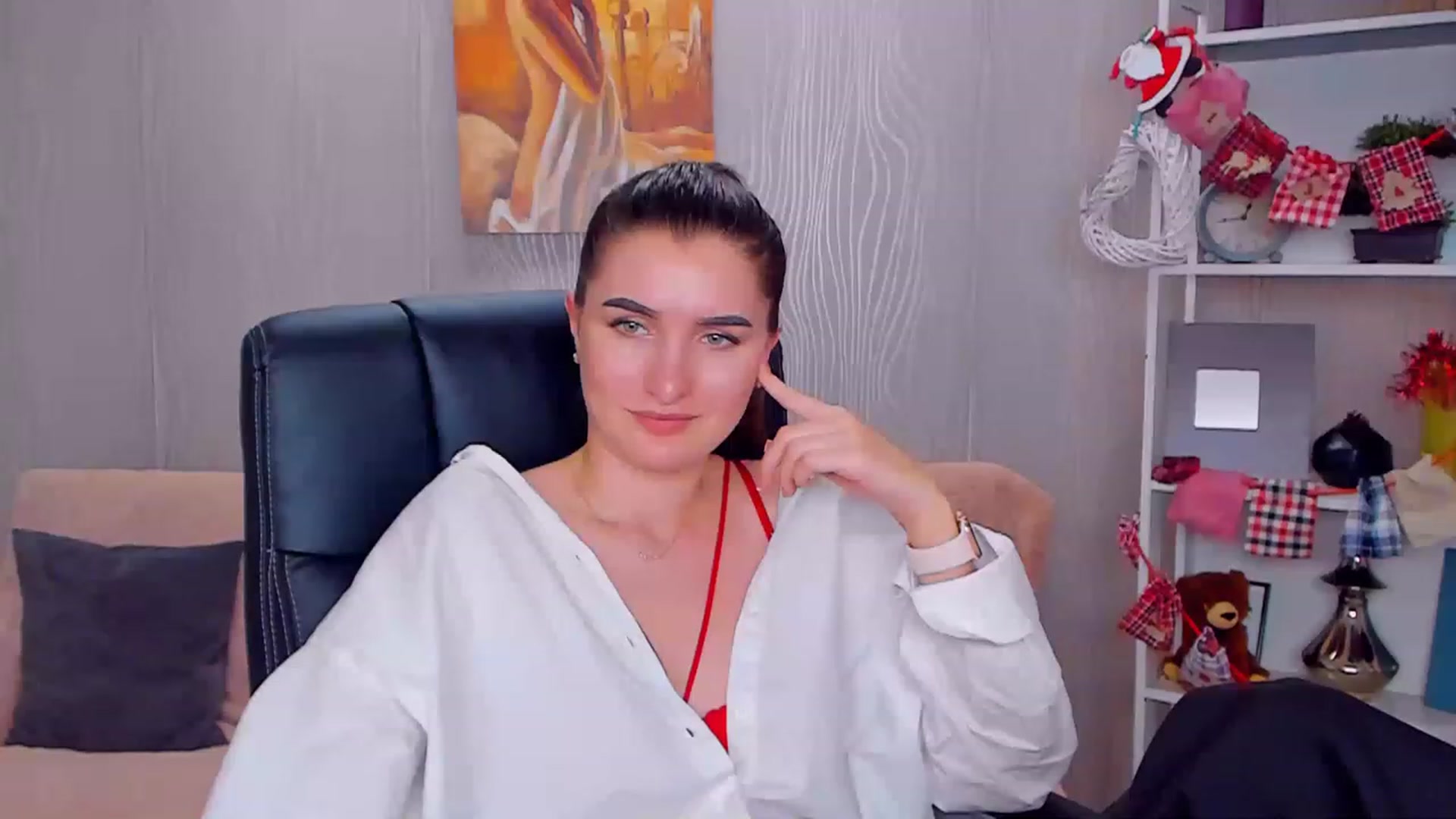 Gallery image thumbnail from EmilyRosier's myfreecams stream on, 12/27/2022, 17:38 image 4 of 20