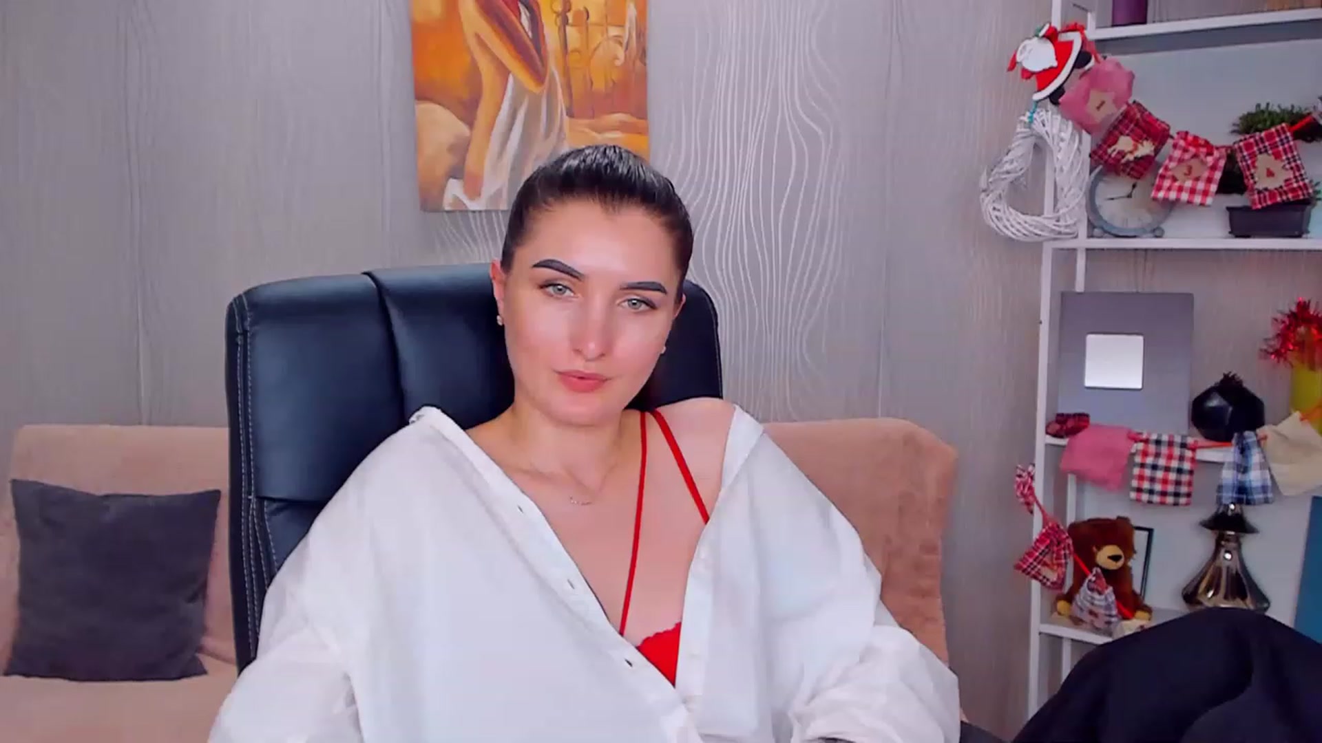 Gallery image thumbnail from EmilyRosier's myfreecams stream on, 12/27/2022, 17:38 image 7 of 20