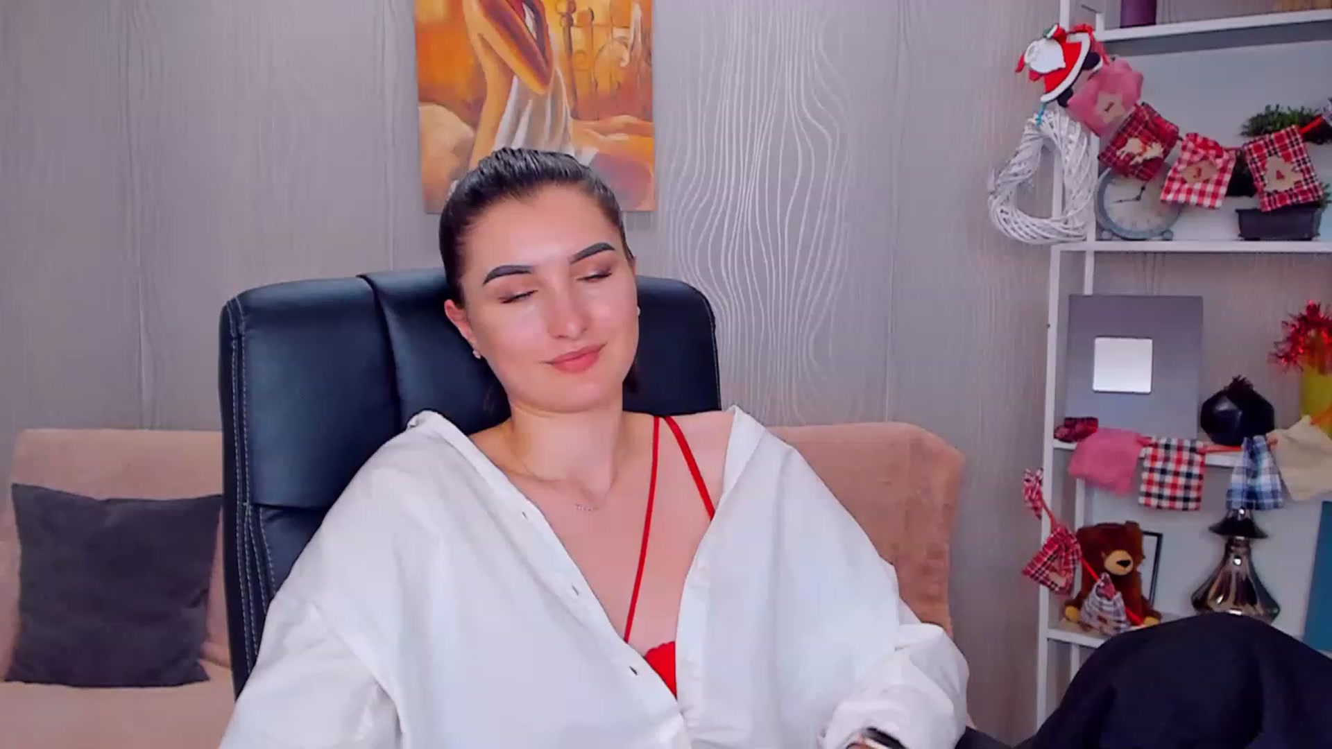 Gallery image thumbnail from EmilyRosier's myfreecams stream on, 12/27/2022, 17:38 image 5 of 20
