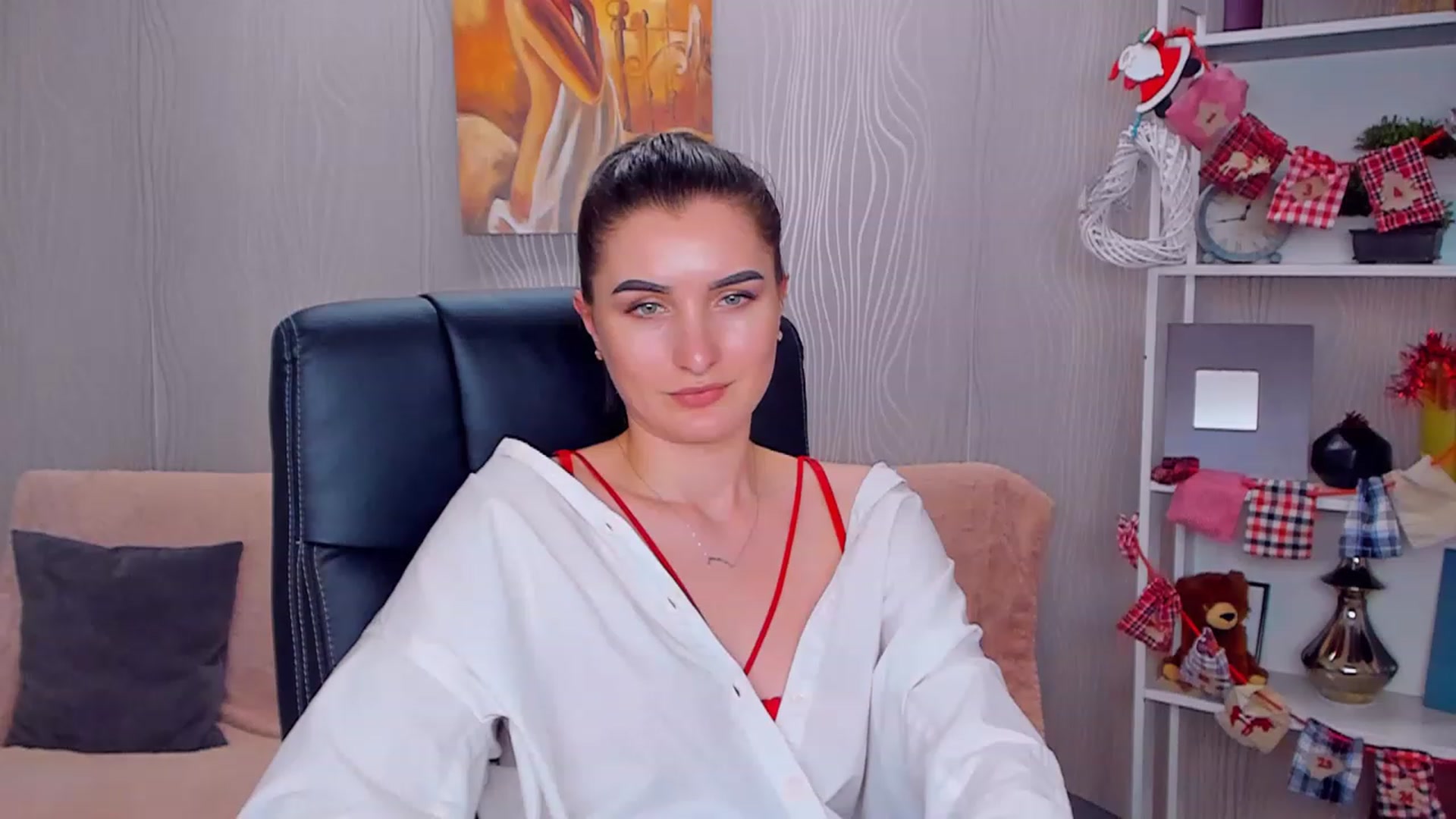 Gallery image thumbnail from EmilyRosier's myfreecams stream on, 12/27/2022, 18:03 image 1 of 20