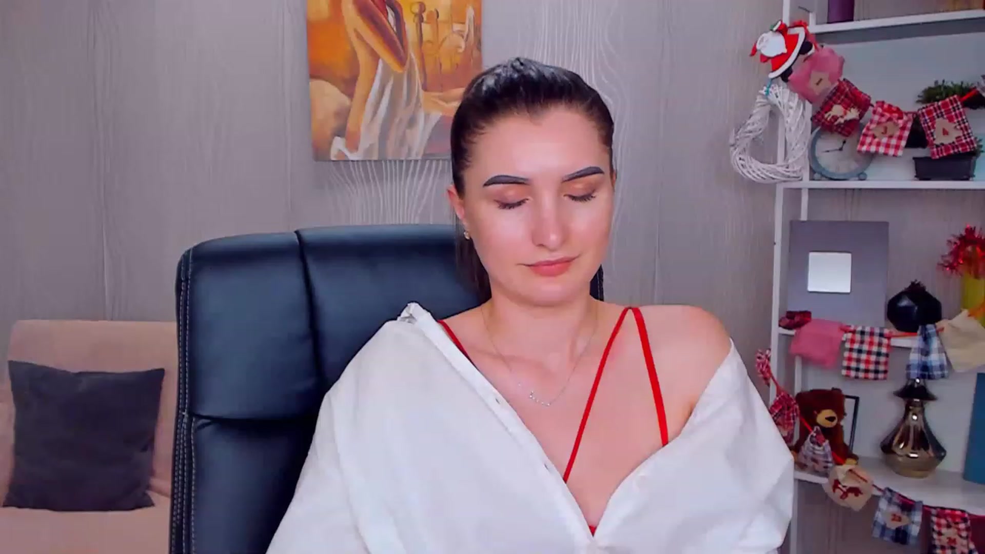Gallery image thumbnail from EmilyRosier's myfreecams stream on, 12/27/2022, 18:58 image 7 of 20