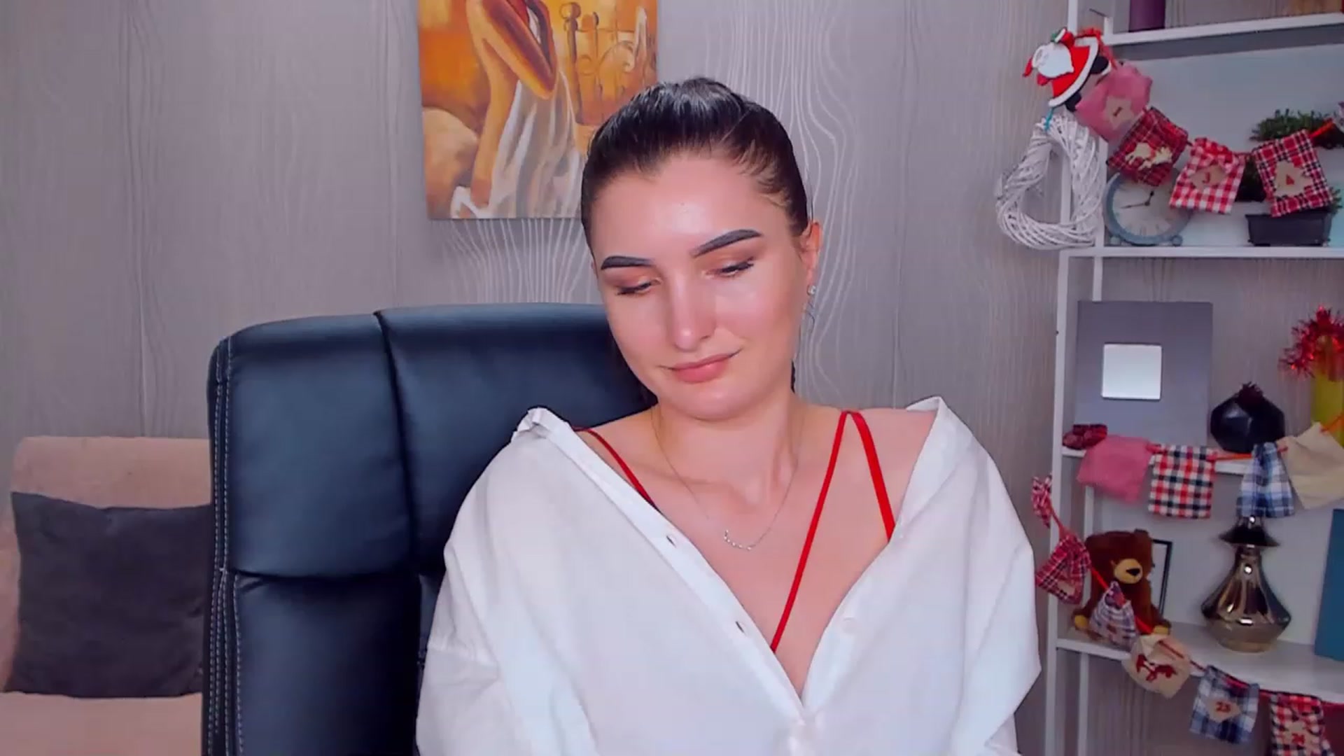 Gallery image thumbnail from EmilyRosier's myfreecams stream on, 12/27/2022, 18:58 image 1 of 20