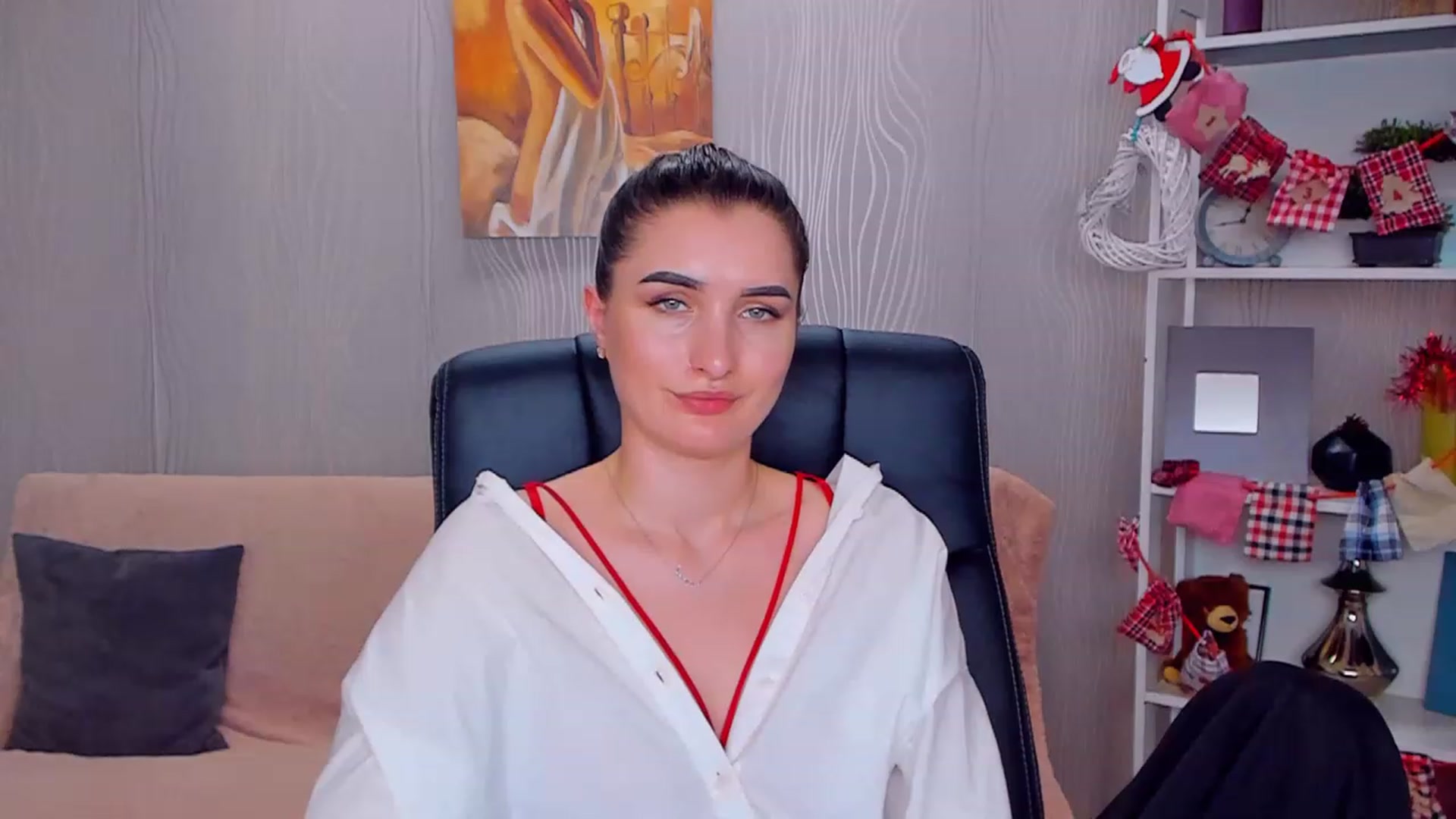 Gallery image thumbnail from EmilyRosier's myfreecams stream on, 12/27/2022, 19:51 image 9 of 20
