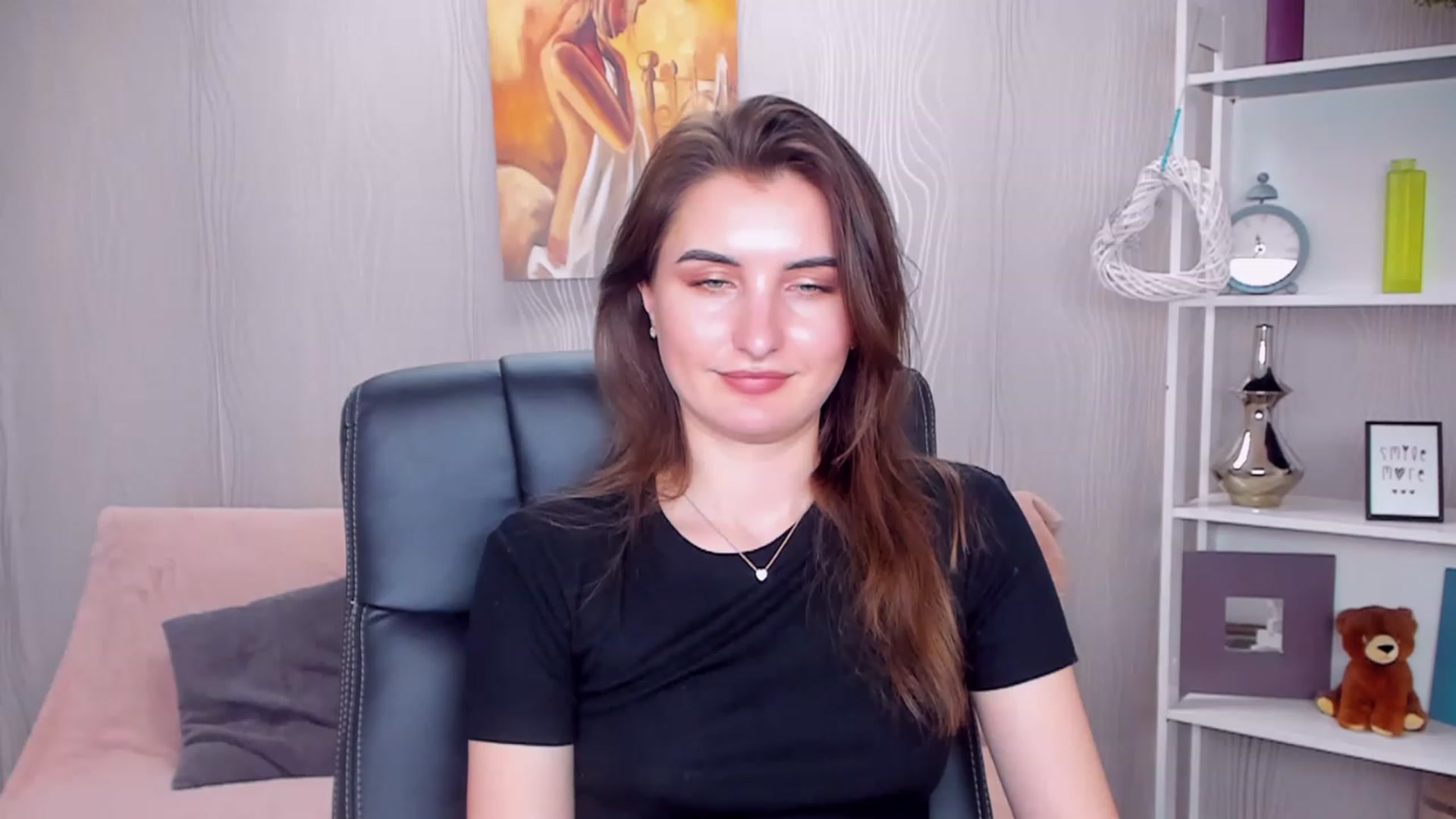 Gallery image thumbnail from EmilyRosier's myfreecams stream on, 01/15/2023, 17:07 image 6 of 20
