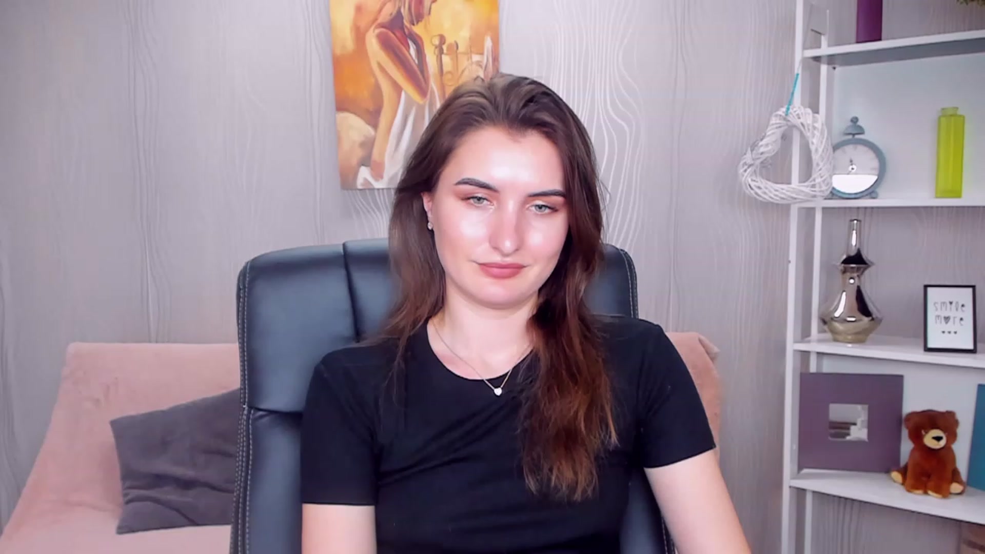 Gallery image thumbnail from EmilyRosier's myfreecams stream on, 01/15/2023, 17:07 image 10 of 20