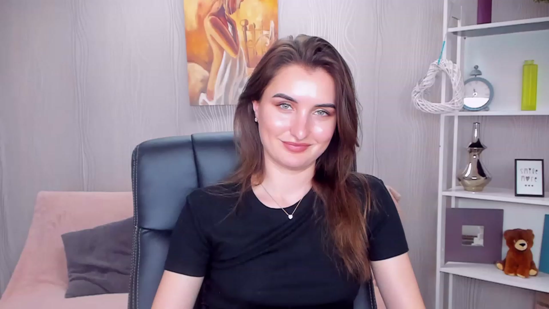 Gallery image thumbnail from EmilyRosier's myfreecams stream on, 01/15/2023, 17:07 image 5 of 20