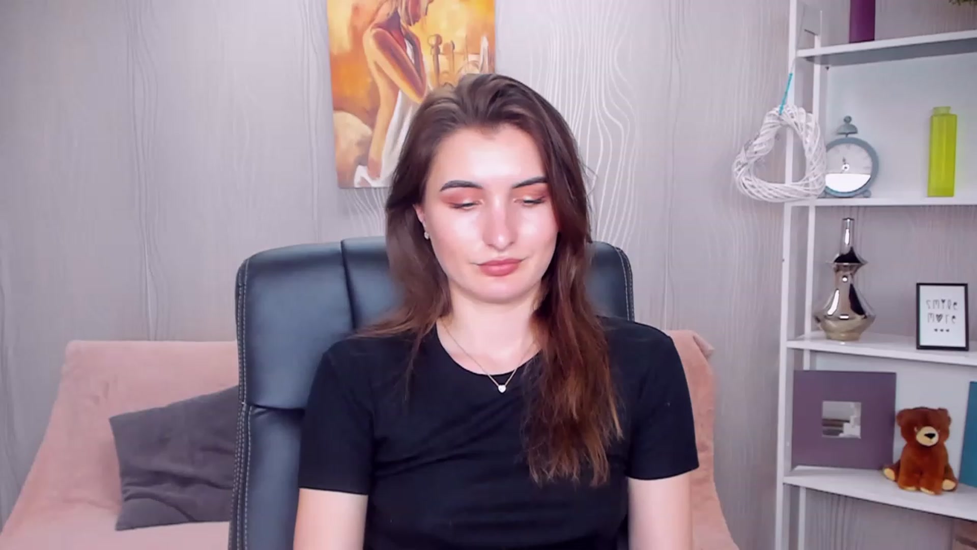 Gallery image thumbnail from EmilyRosier's myfreecams stream on, 01/15/2023, 17:07 image 11 of 20