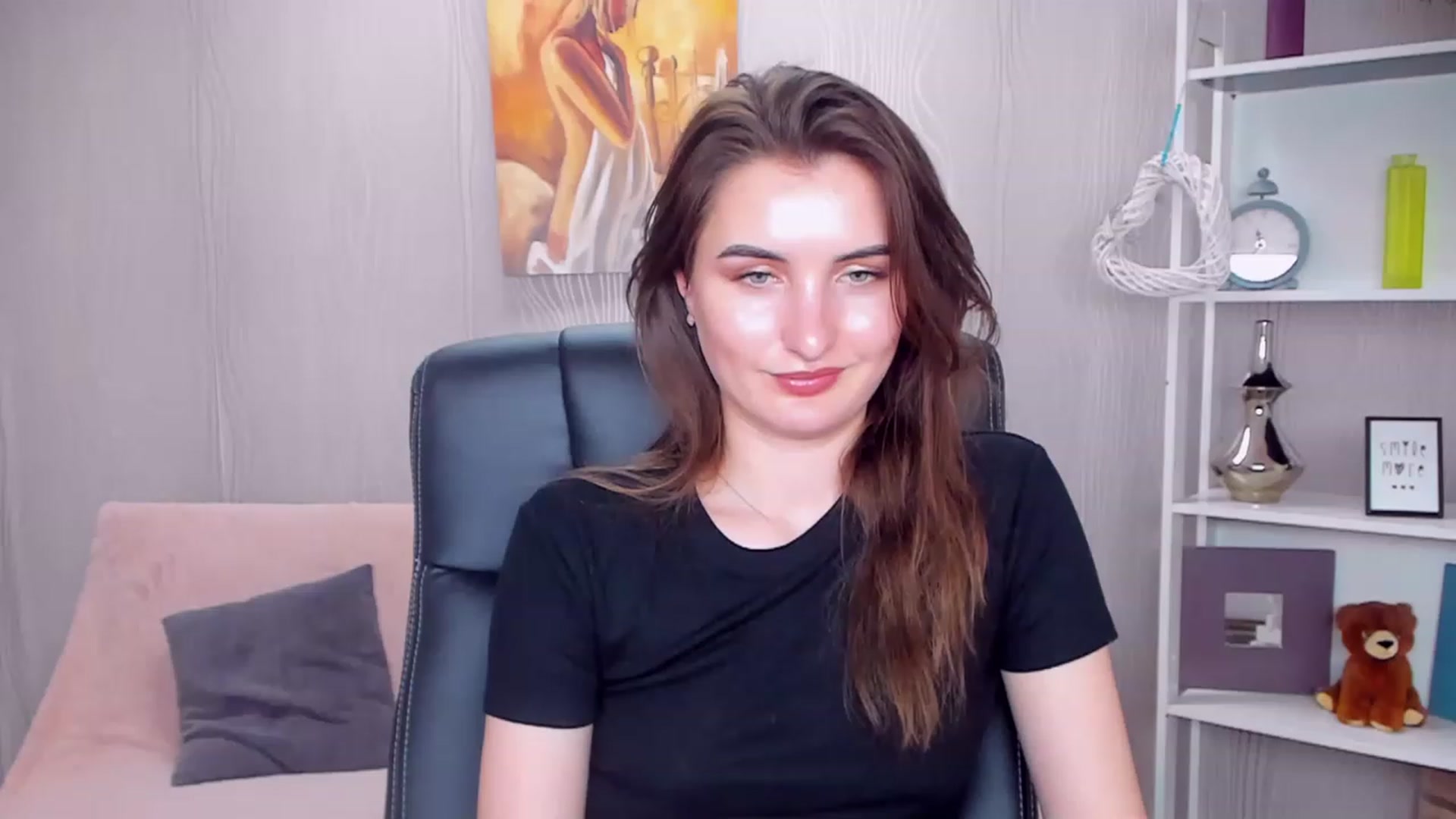Gallery image thumbnail from EmilyRosier's myfreecams stream on, 01/15/2023, 19:31 image 14 of 20