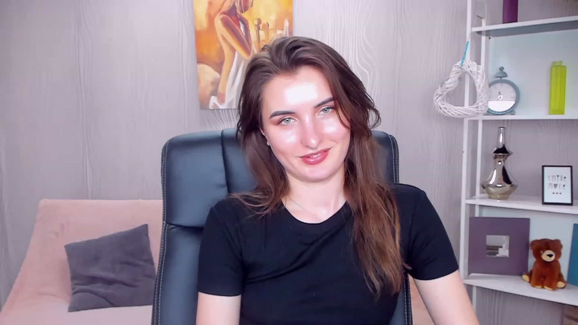 Gallery image thumbnail from EmilyRosier's myfreecams stream on, 01/15/2023, 19:31 image 4 of 20