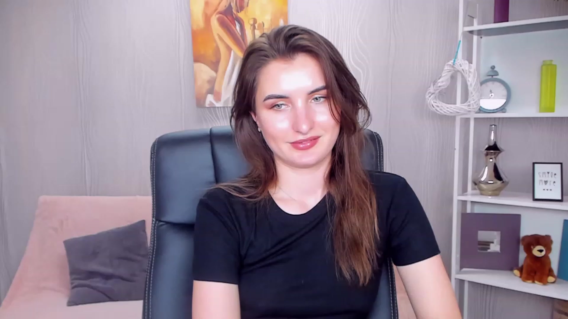 Gallery image thumbnail from EmilyRosier's myfreecams stream on, 01/15/2023, 19:31 image 12 of 20