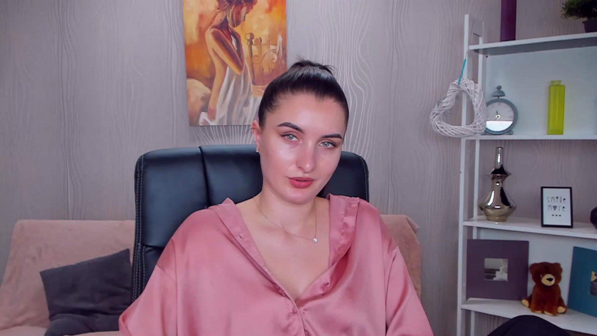 Gallery image thumbnail from EmilyRosier's myfreecams stream on, 01/16/2023, 14:00 image 20 of 20