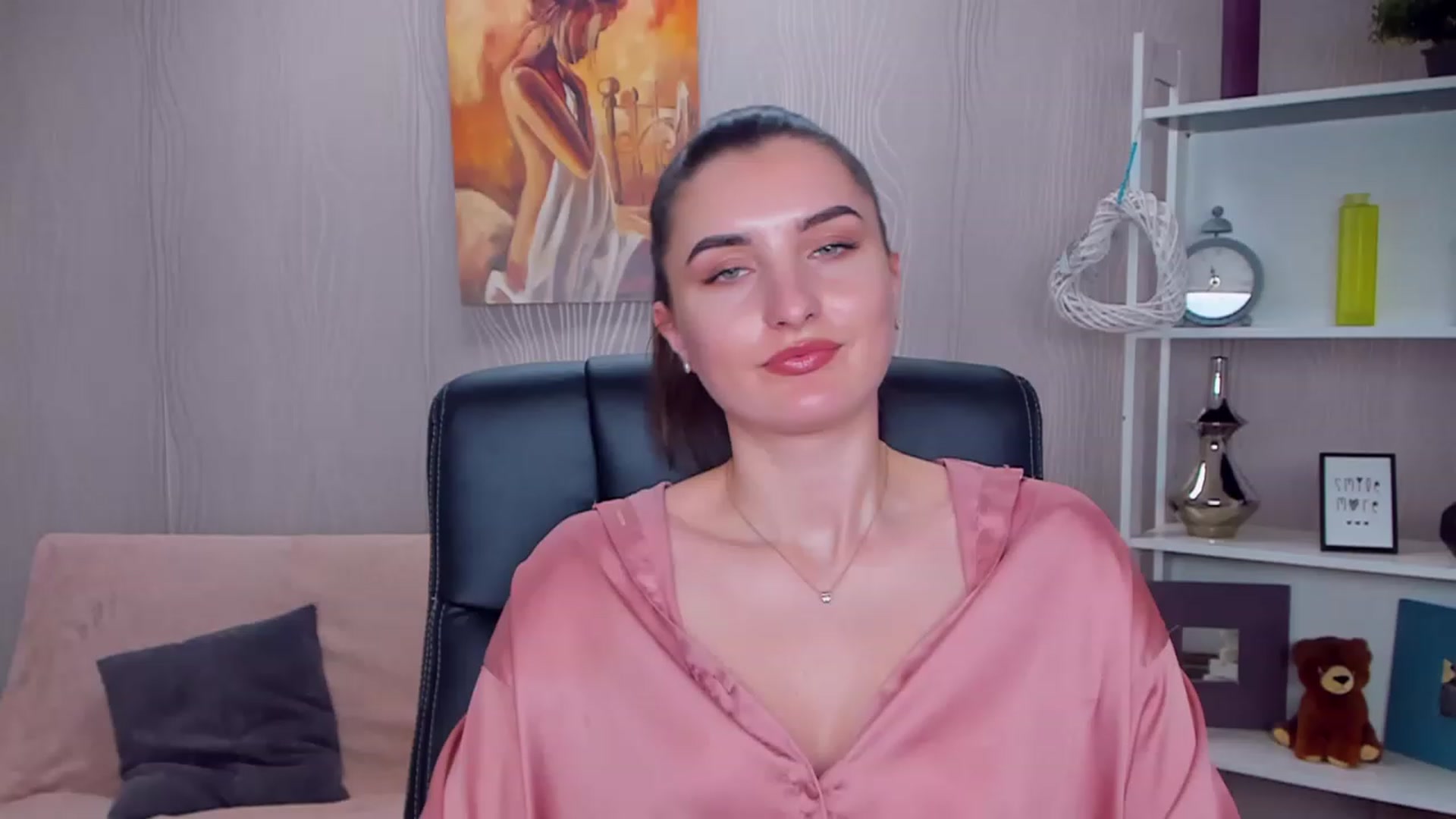 Gallery image thumbnail from EmilyRosier's myfreecams stream on, 01/16/2023, 15:48 image 2 of 20