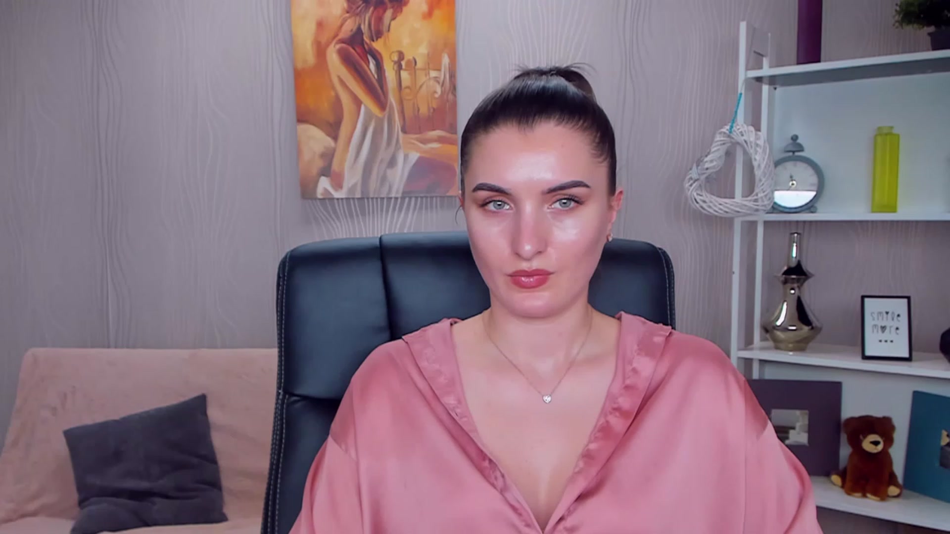 Gallery image thumbnail from EmilyRosier's myfreecams stream on, 01/16/2023, 15:48 image 12 of 20