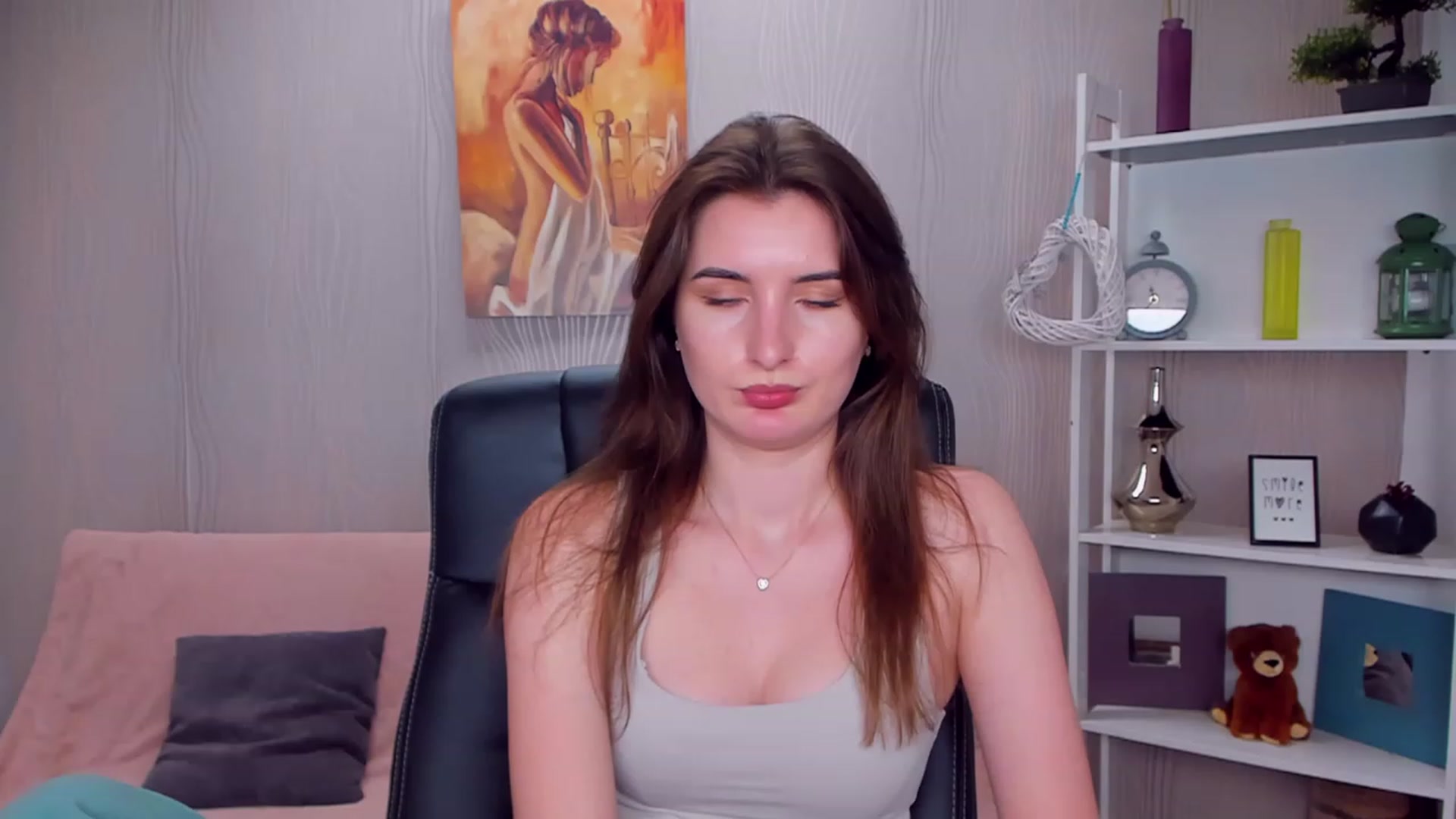 Gallery image thumbnail from EmilyRosier's myfreecams stream on, 01/17/2023, 14:22 image 3 of 20