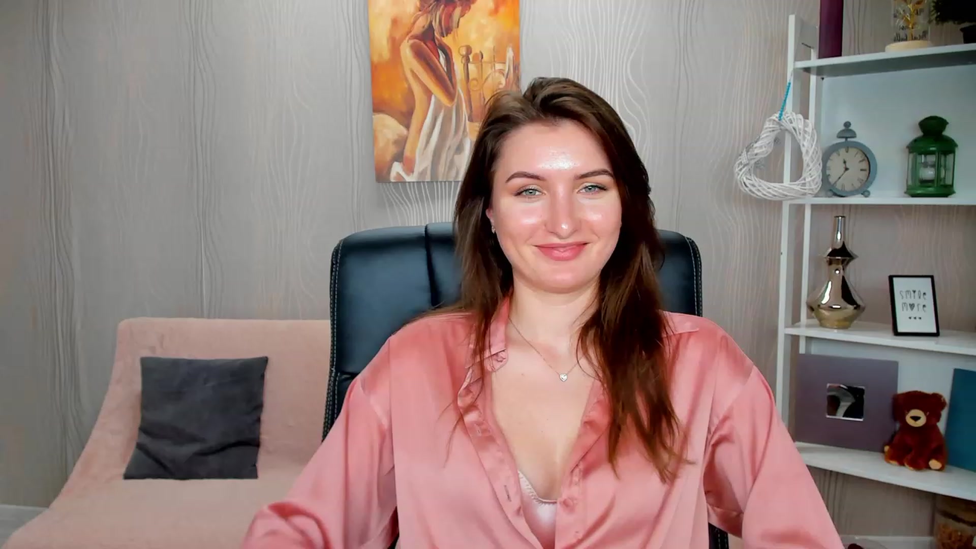 Gallery image thumbnail from EmilyRosier's myfreecams stream on, 02/06/2023, 15:55 image 9 of 20