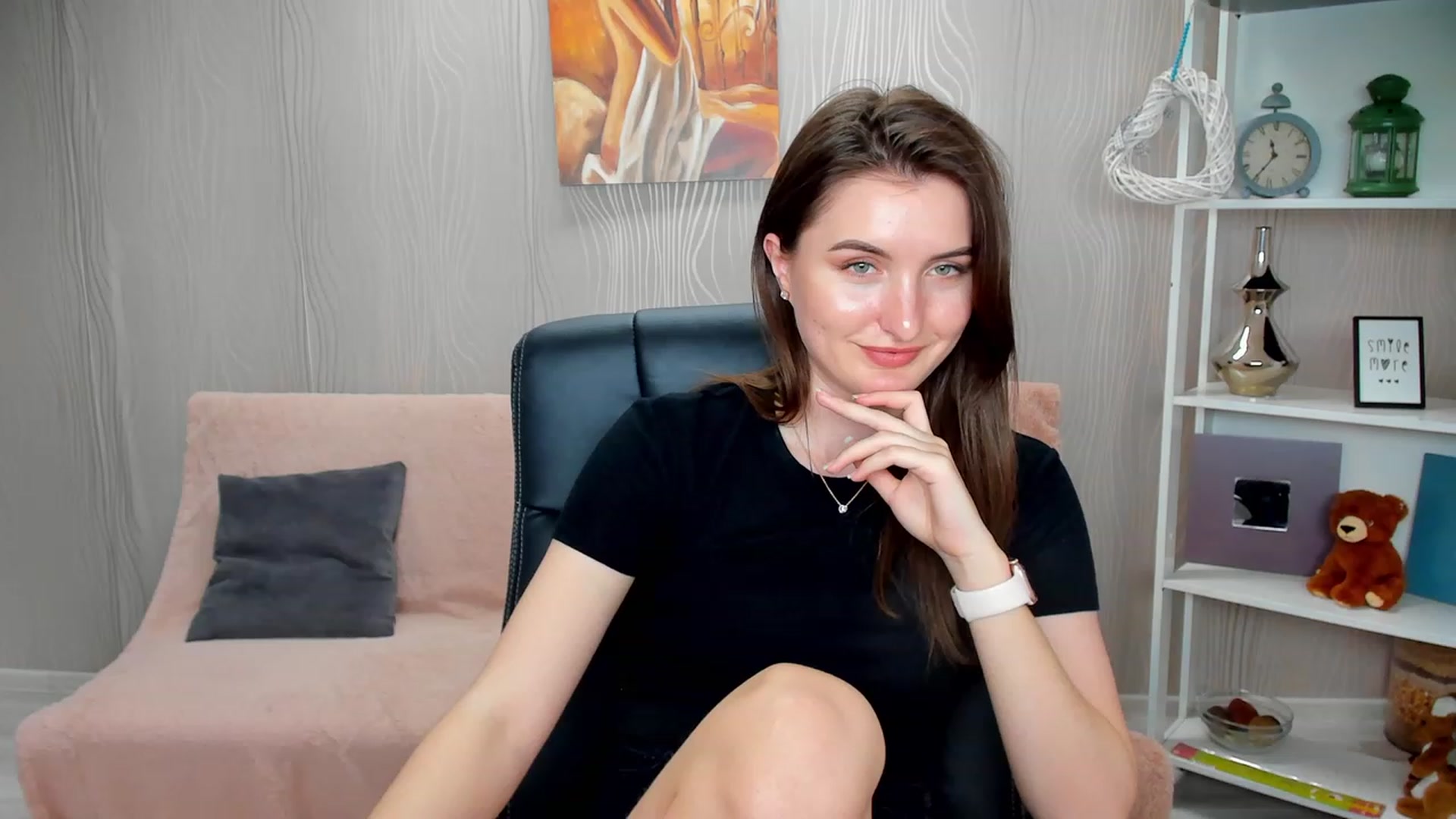 Gallery image thumbnail from EmilyRosier's myfreecams stream on, 02/09/2023, 17:34 image 19 of 20