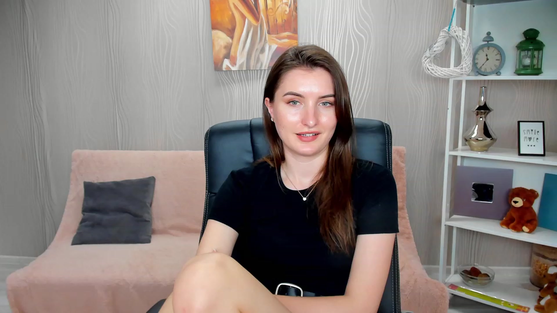 Gallery image thumbnail from EmilyRosier's myfreecams stream on, 02/09/2023, 17:34 image 5 of 20