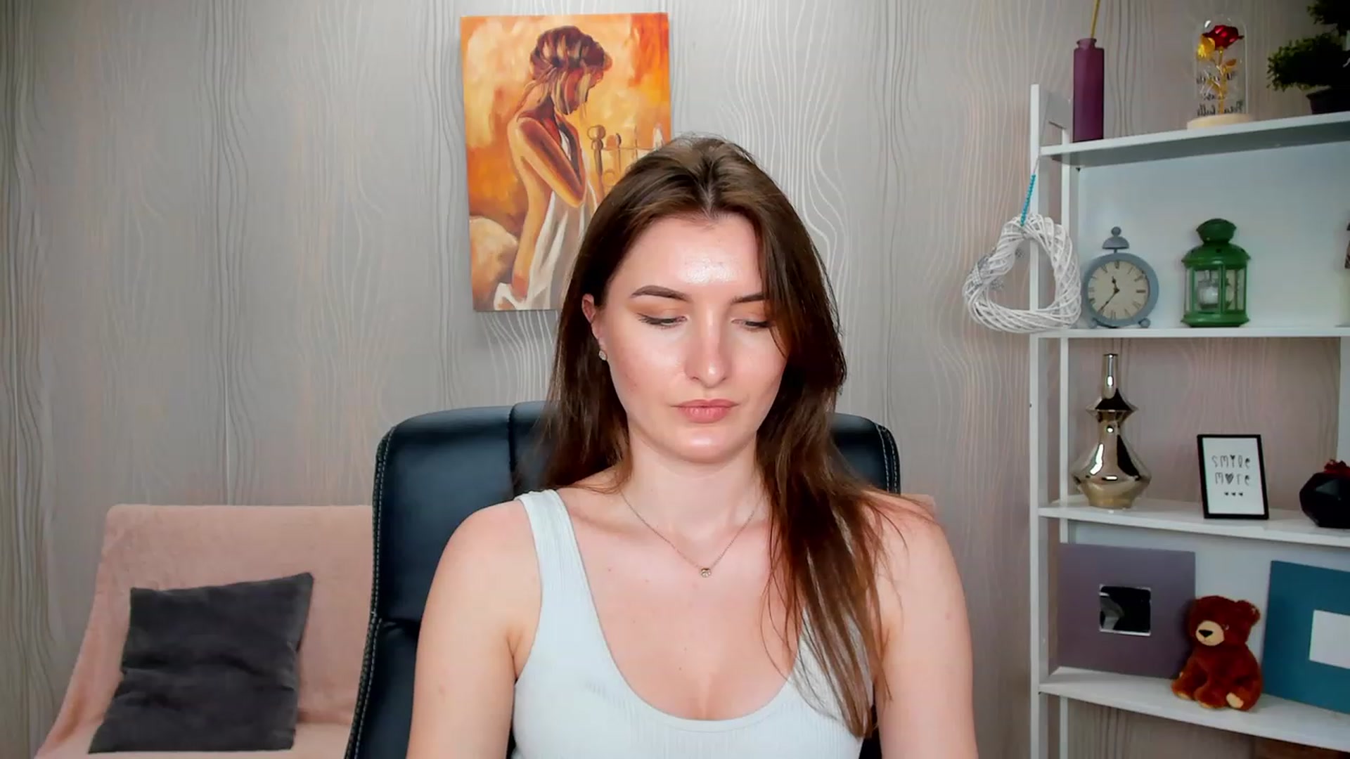 Gallery image thumbnail from EmilyRosier's myfreecams stream on, 02/10/2023, 15:06 image 10 of 20