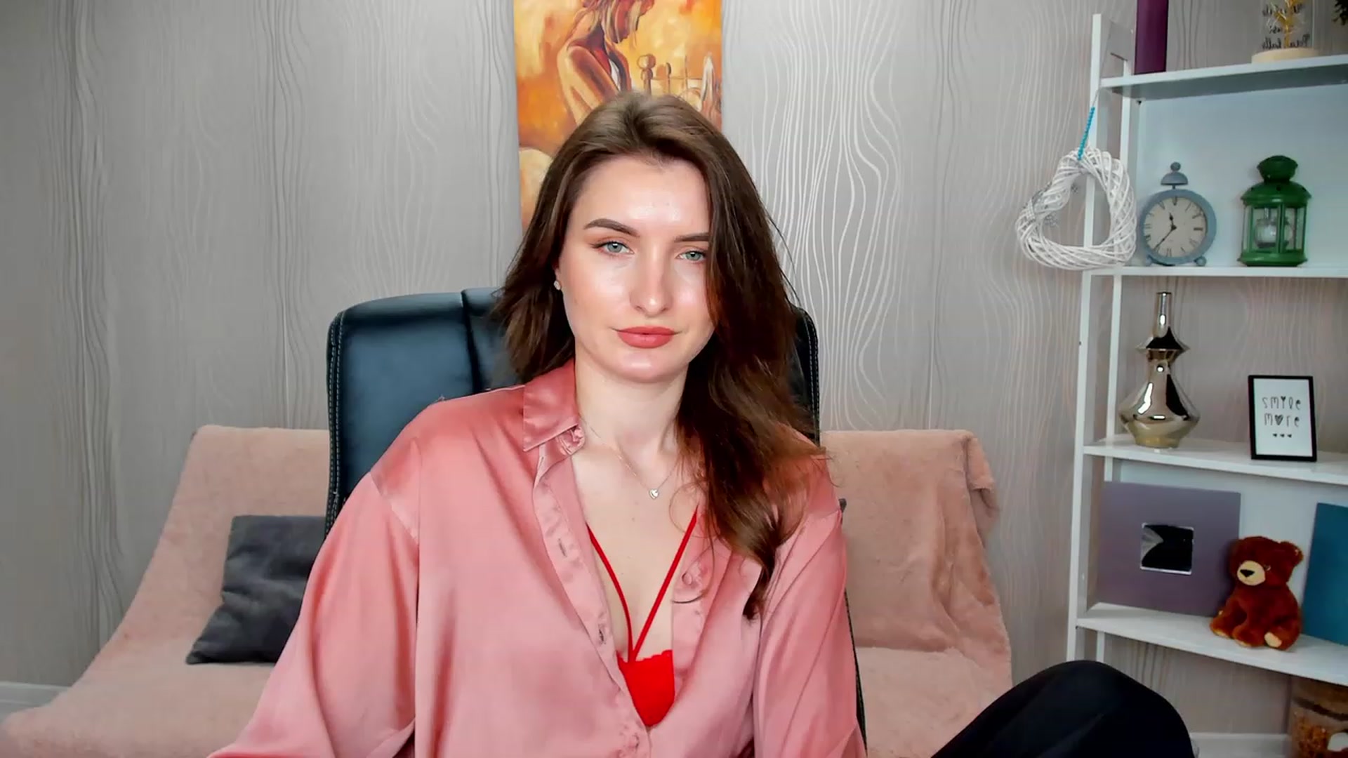 Gallery image thumbnail from EmilyRosier's myfreecams stream on, 02/14/2023, 15:16 image 6 of 20