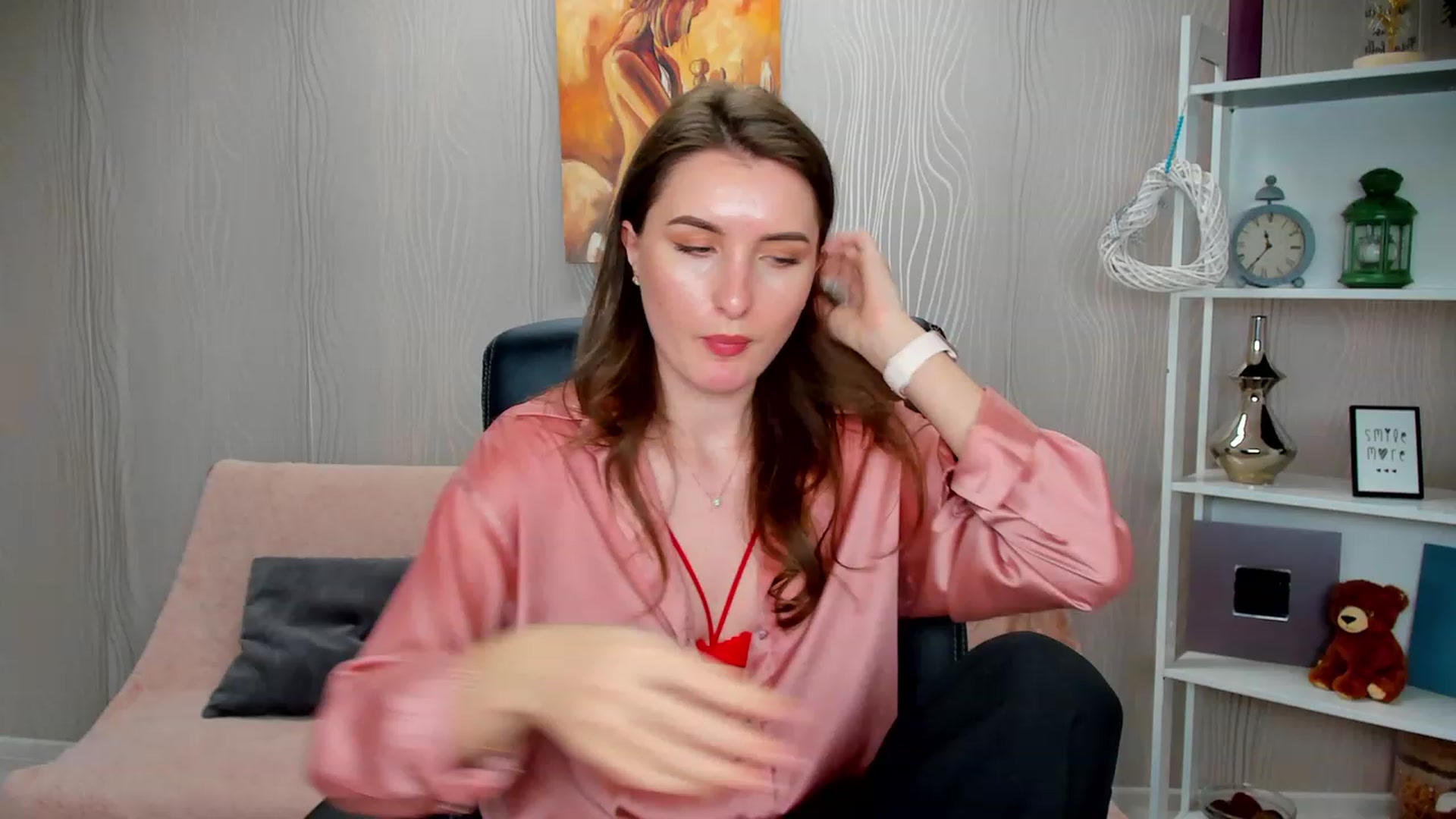 Gallery image thumbnail from EmilyRosier's myfreecams stream on, 02/14/2023, 16:30 image 8 of 20