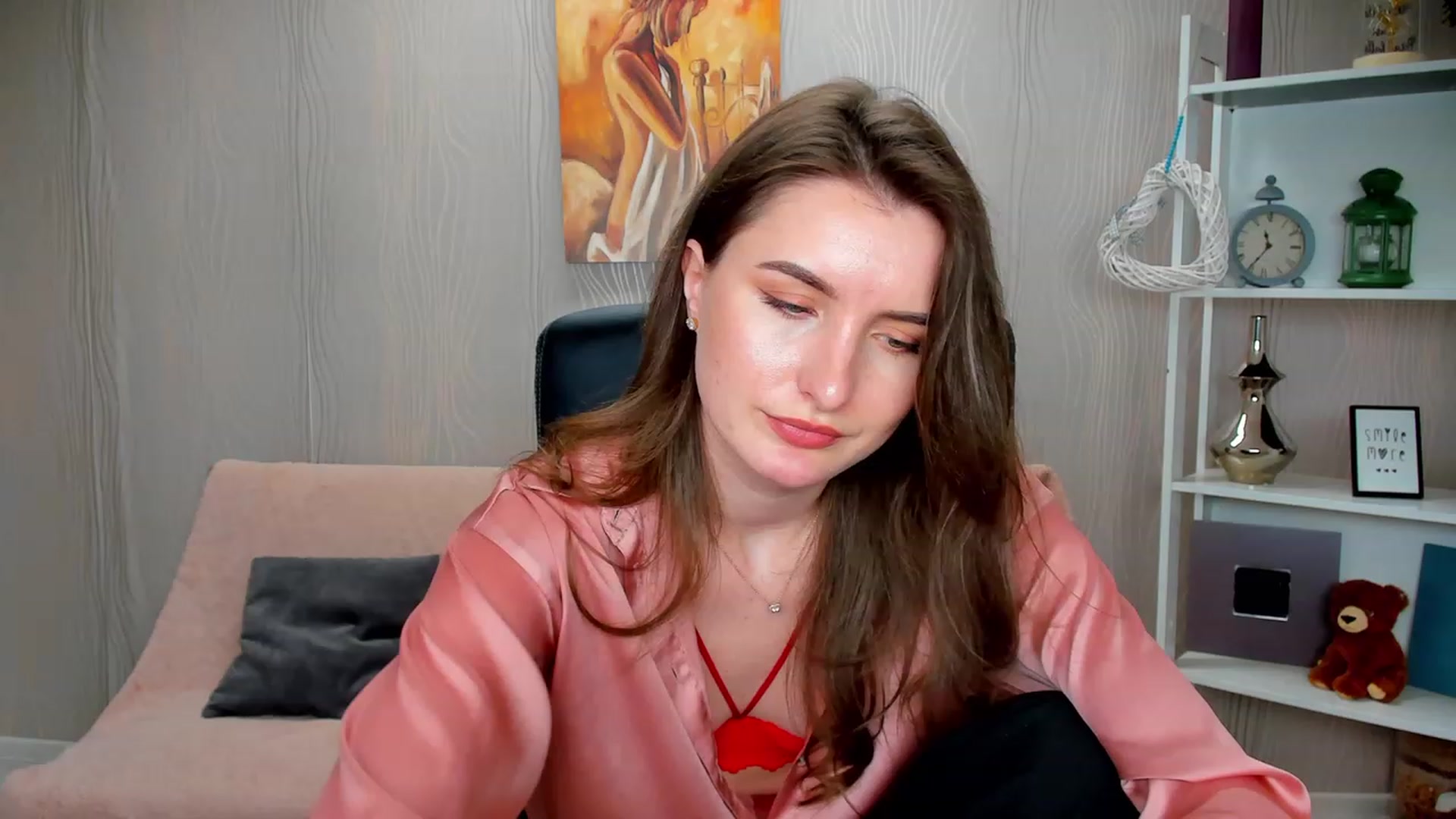 Gallery image thumbnail from EmilyRosier's myfreecams stream on, 02/14/2023, 16:30 image 2 of 20