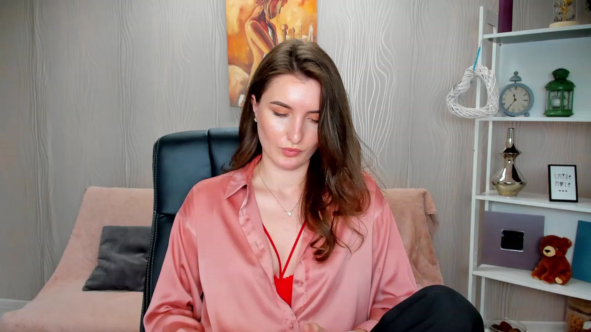 Gallery image thumbnail from EmilyRosier's myfreecams stream on, 02/14/2023, 16:30 image 20 of 20