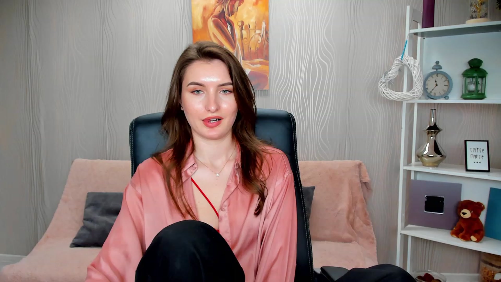 Gallery image thumbnail from EmilyRosier's myfreecams stream on, 02/14/2023, 17:24 image 18 of 20