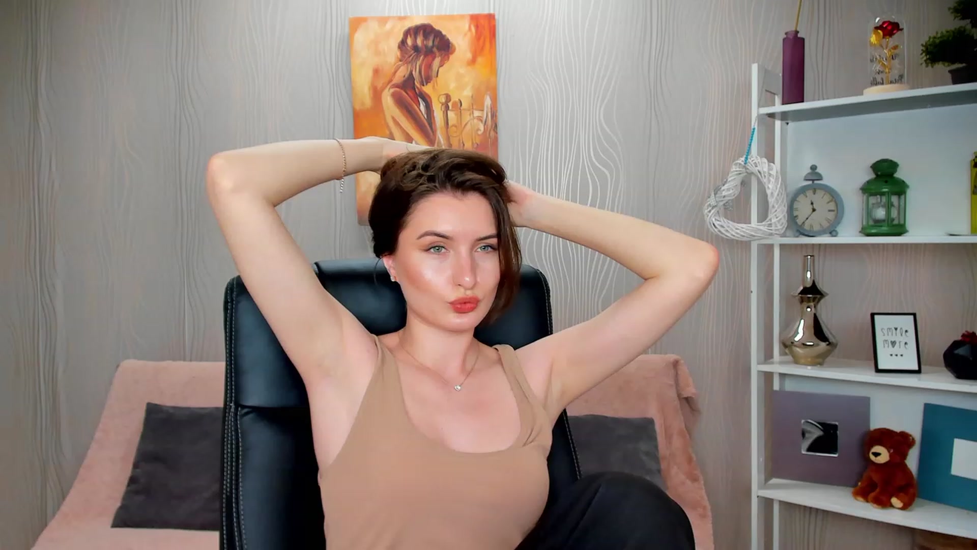 Gallery image thumbnail from EmilyRosier's myfreecams stream on, 02/15/2023, 15:09 image 4 of 20