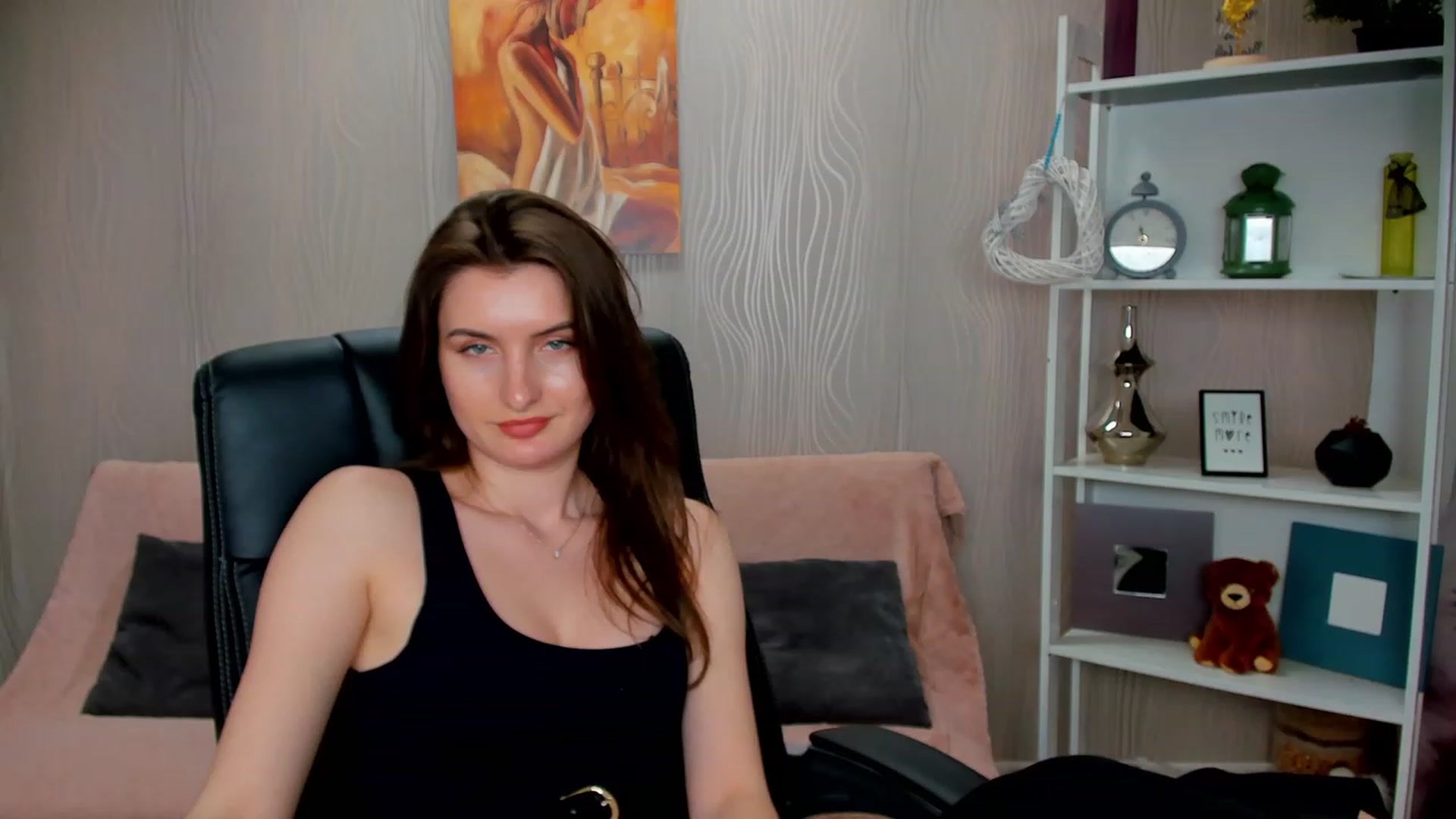 Gallery image thumbnail from EmilyRosier's myfreecams stream on, 02/17/2023, 17:21 image 8 of 20