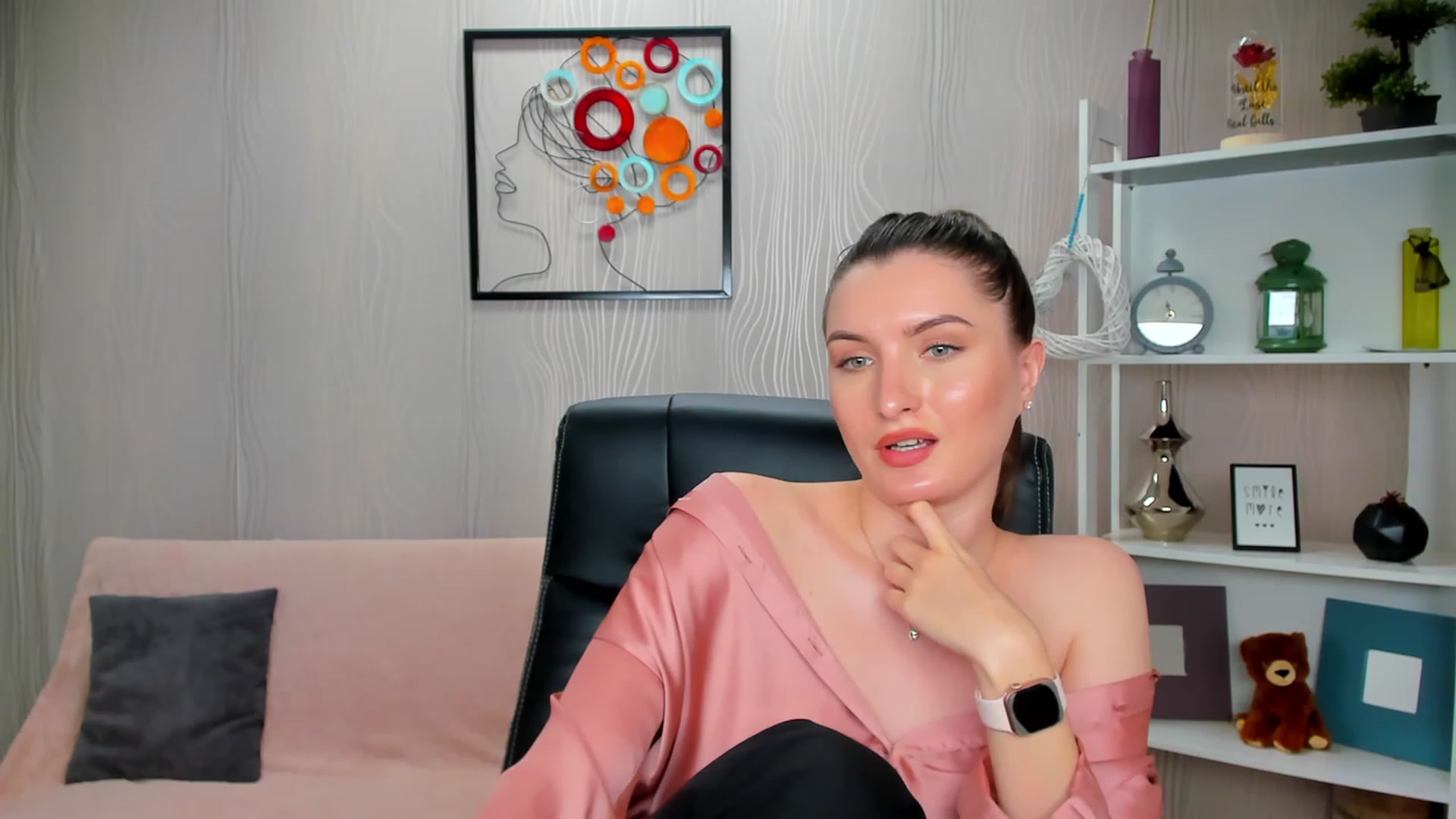 Gallery image thumbnail from EmilyRosier's myfreecams stream on, 02/27/2023, 16:42 image 20 of 20