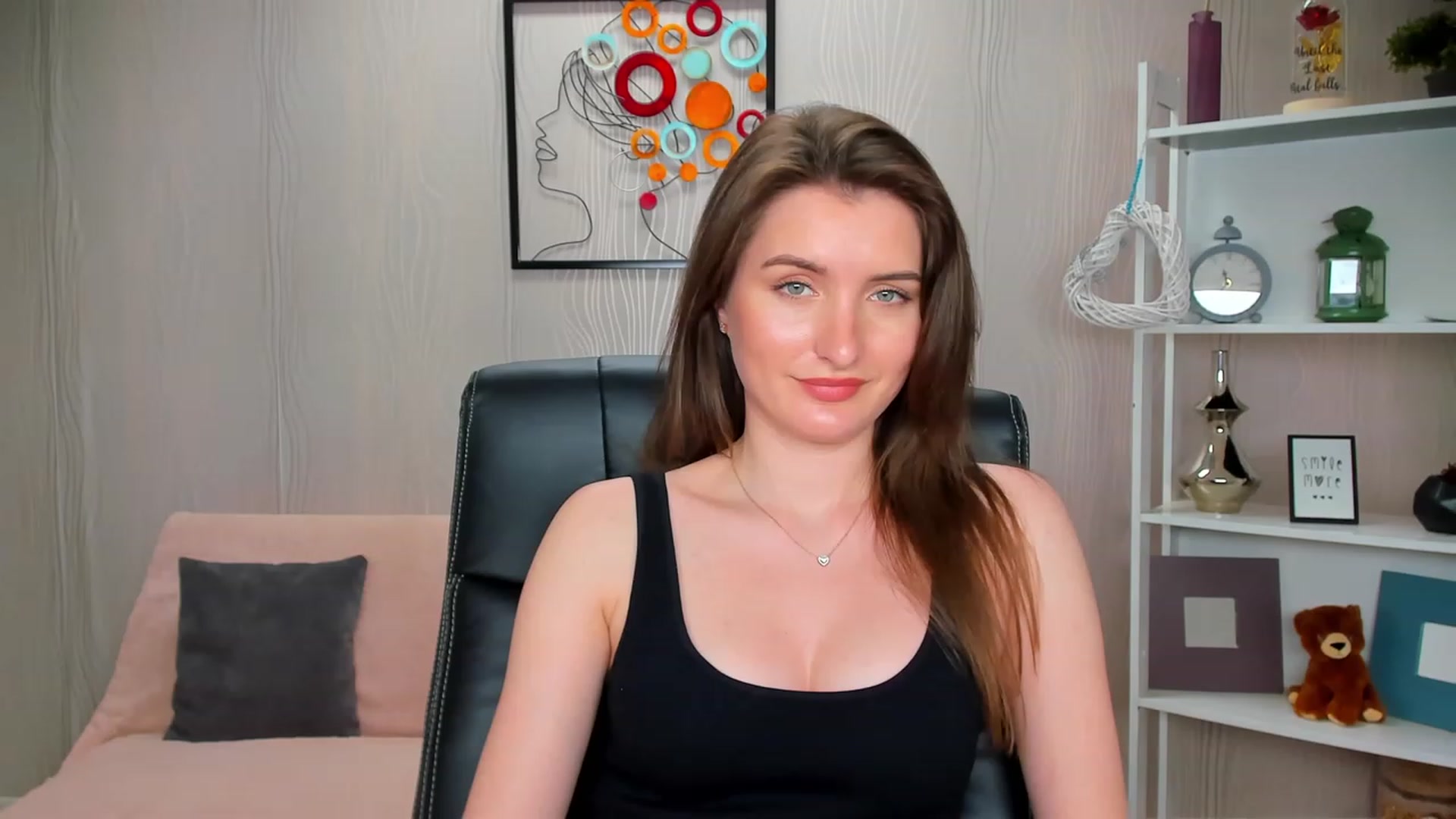 Gallery image thumbnail from EmilyRosier's myfreecams stream on, 02/28/2023, 16:54 image 16 of 20