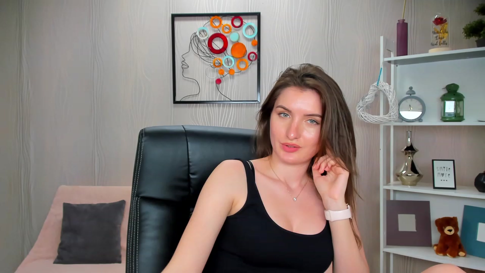 Gallery image thumbnail from EmilyRosier's myfreecams stream on, 02/28/2023, 20:41 image 6 of 20