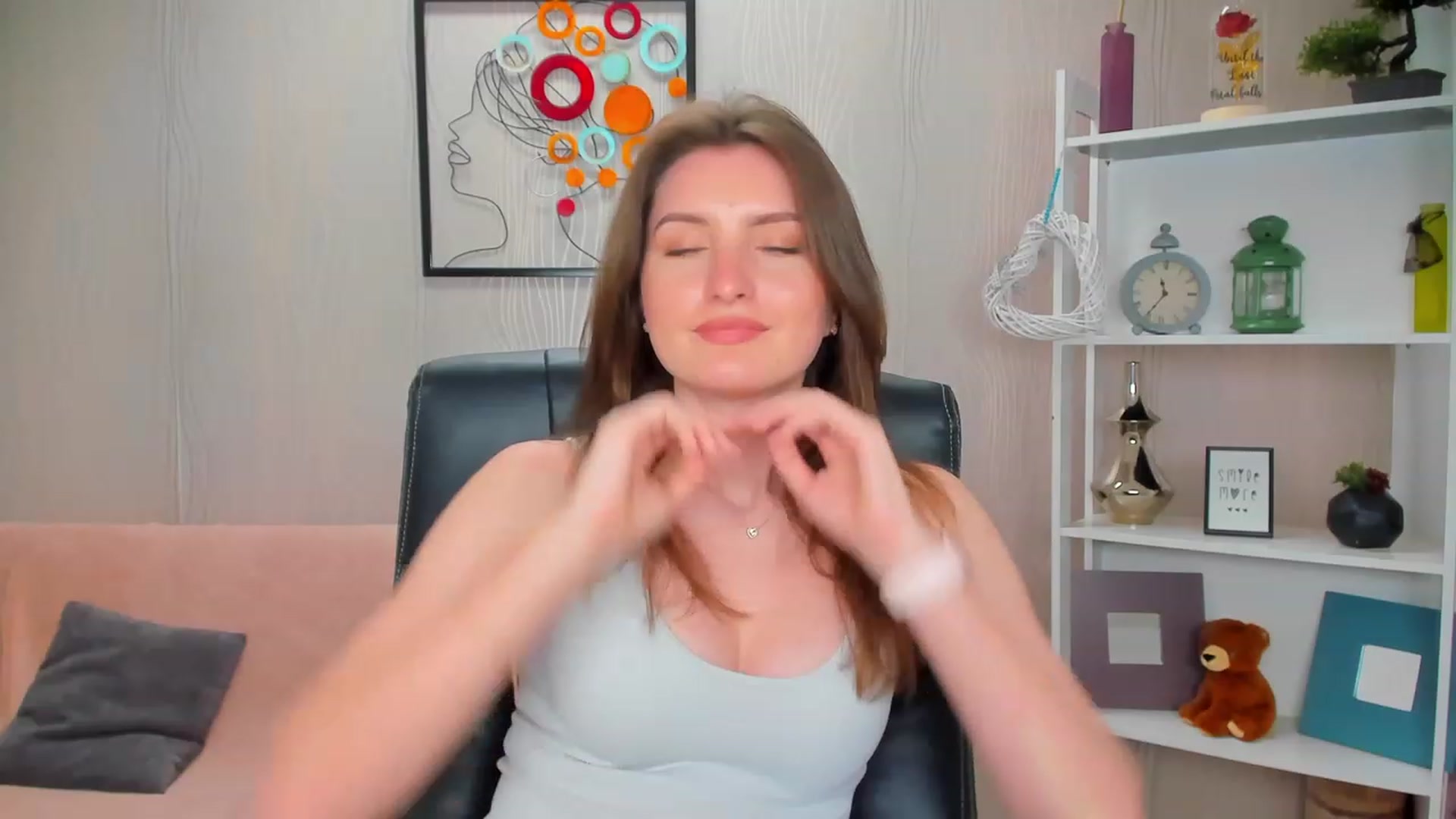 Gallery image thumbnail from EmilyRosier's myfreecams stream on, 03/26/2023, 16:17 image 7 of 20